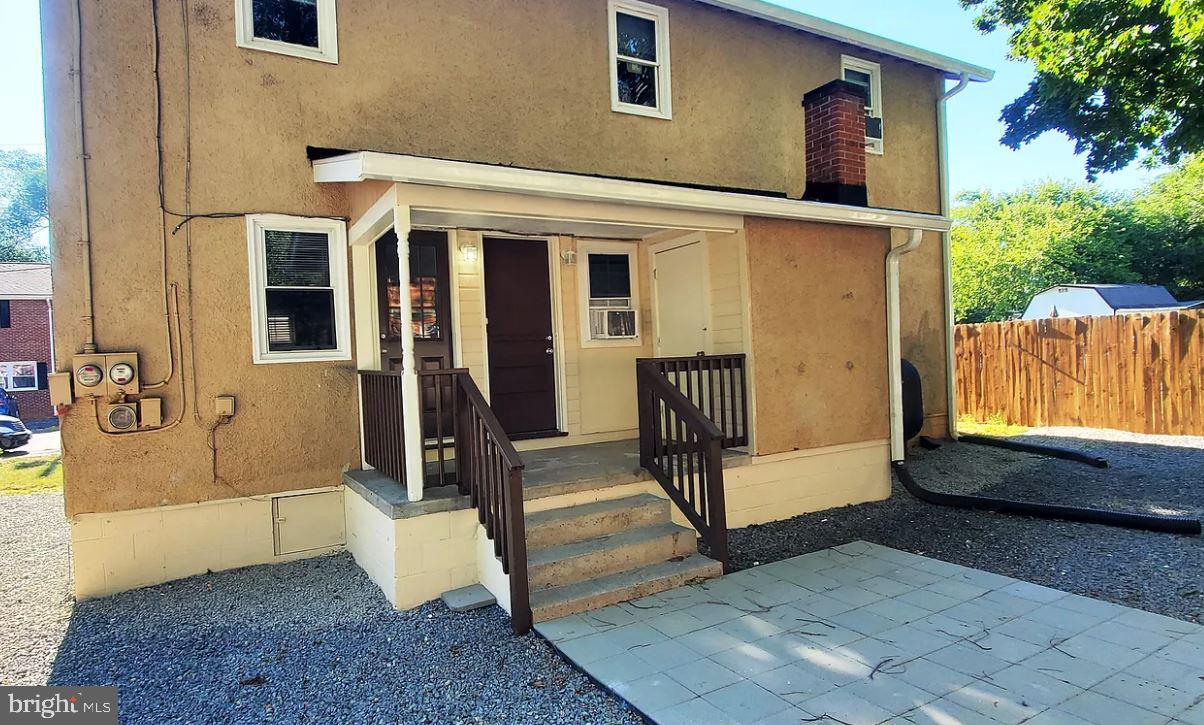 CHRISMAN - Residential Lease