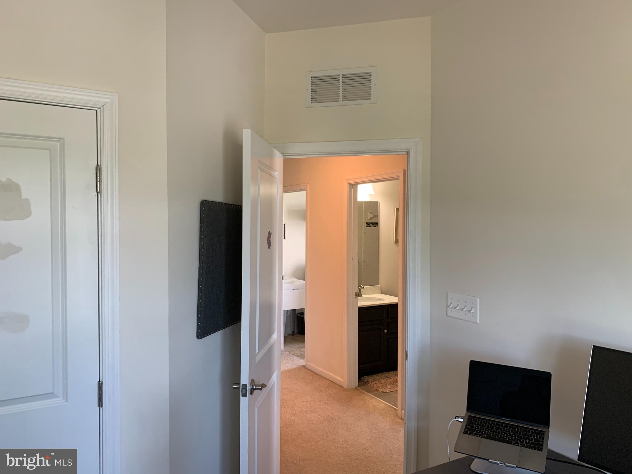 BALLARD GREEN - Residential Lease