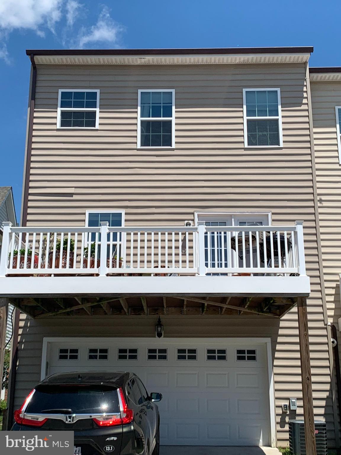 BALLARD GREEN - Residential Lease