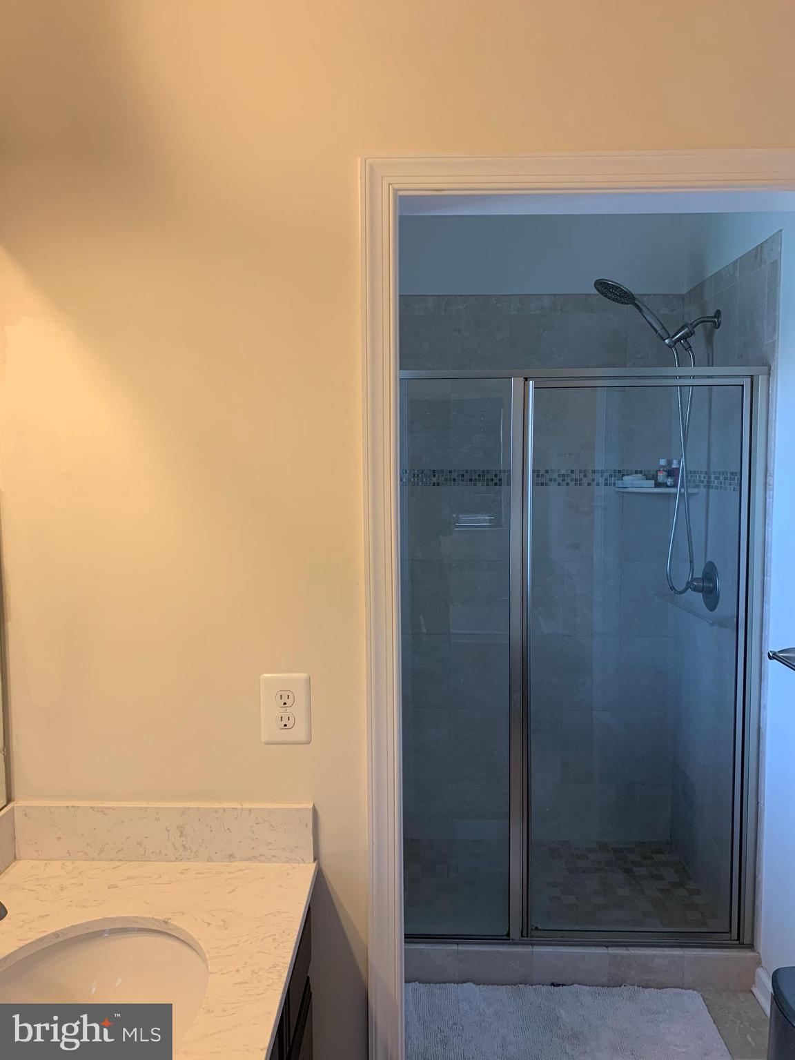 BALLARD GREEN - Residential Lease