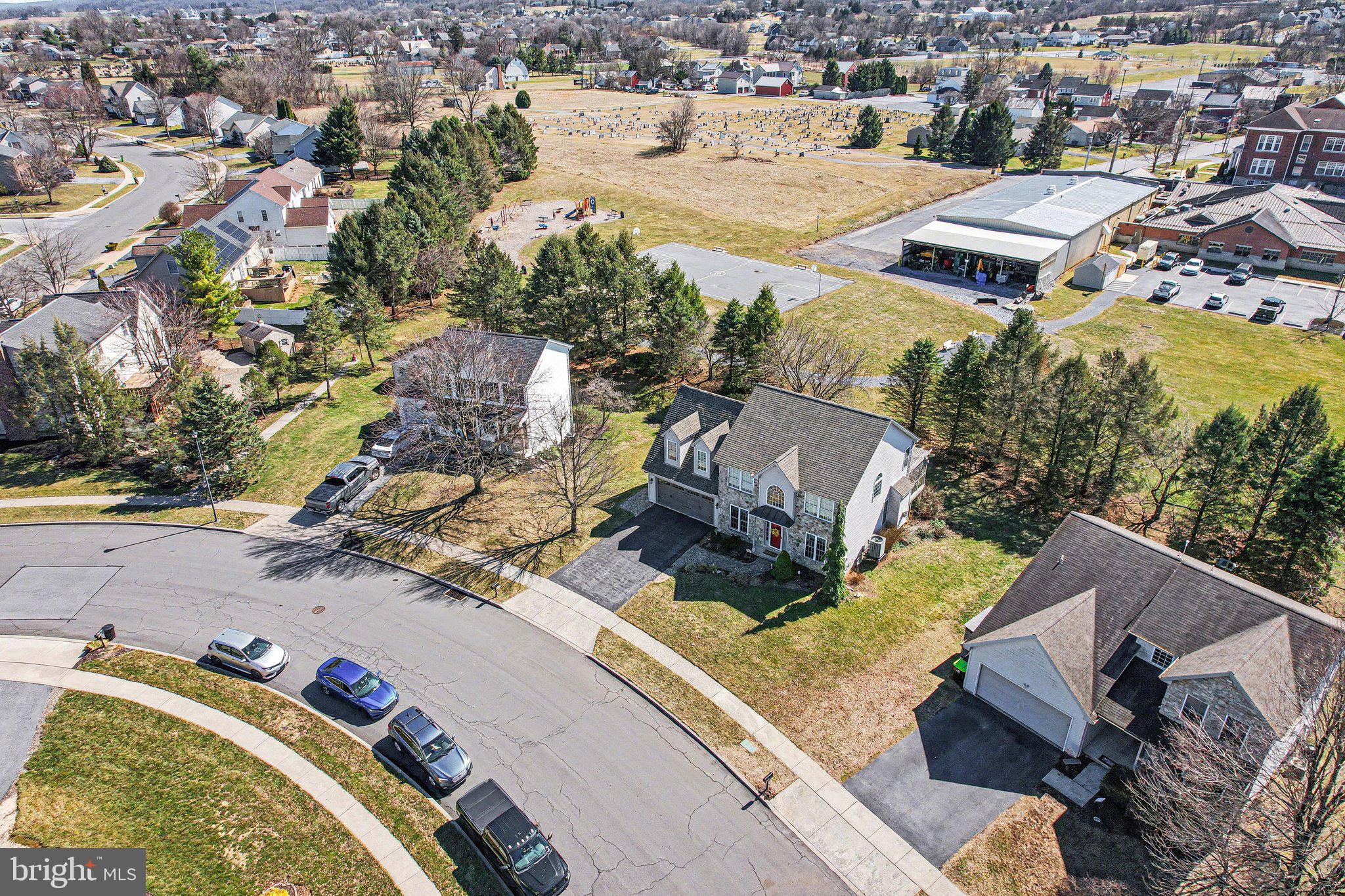 SPRINGBROOK FARMS - Residential