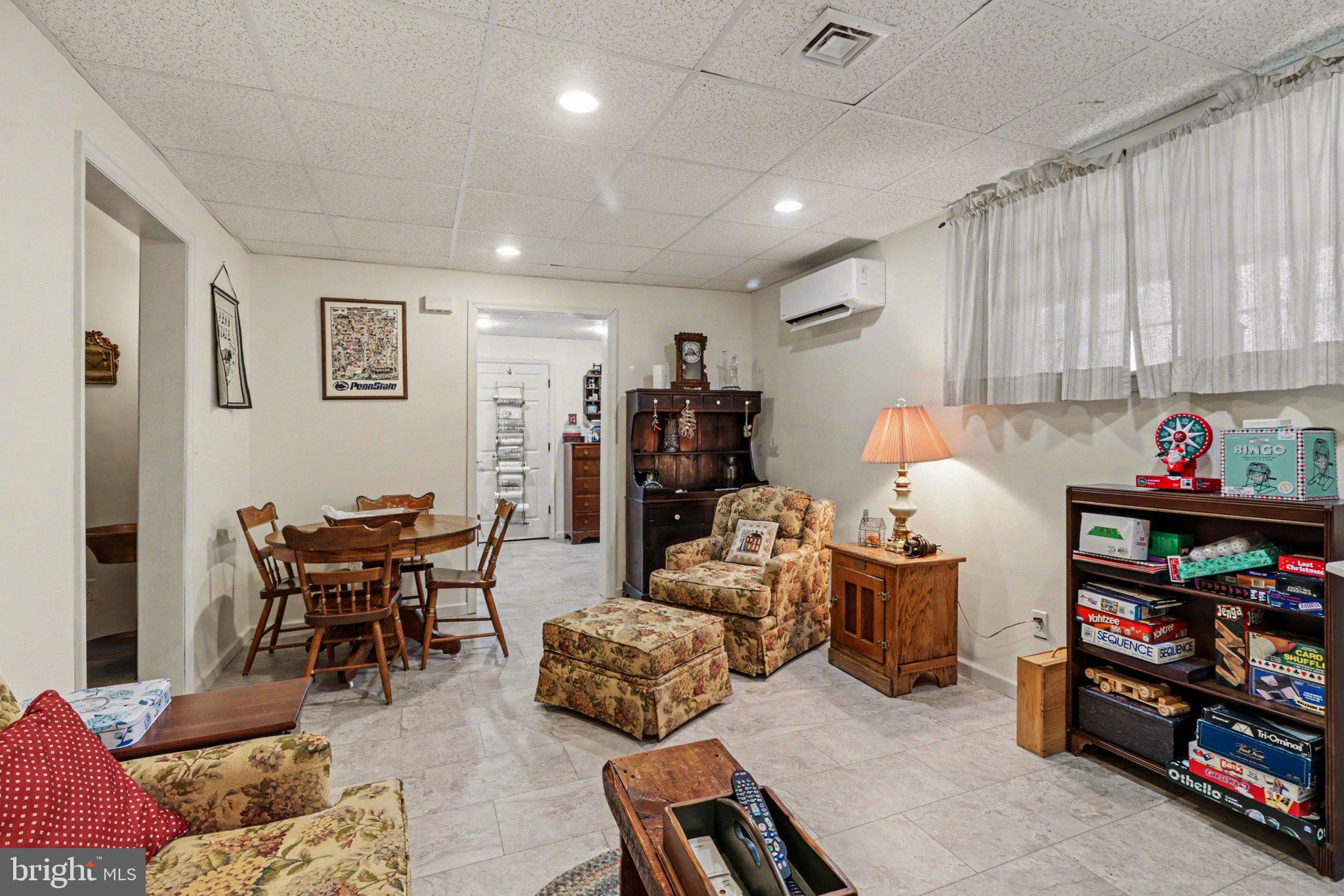 SPRINGBROOK FARMS - Residential