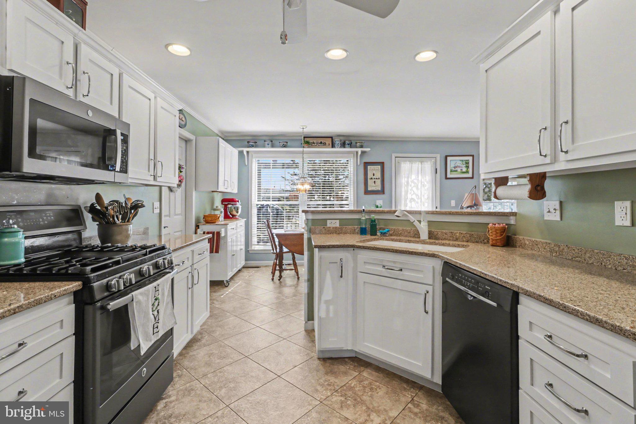 SPRINGBROOK FARMS - Residential