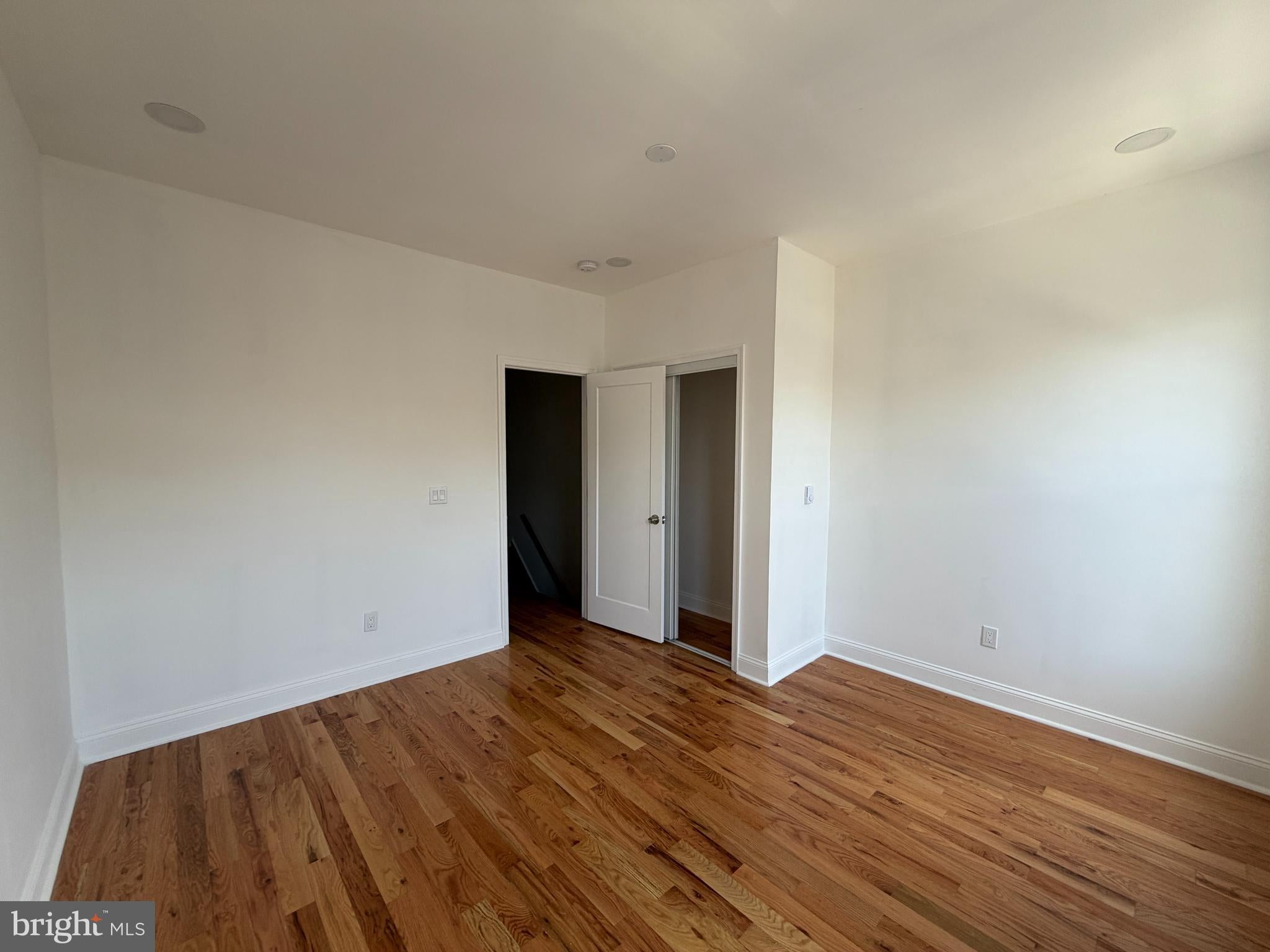 3120 N BANCROFT STREET