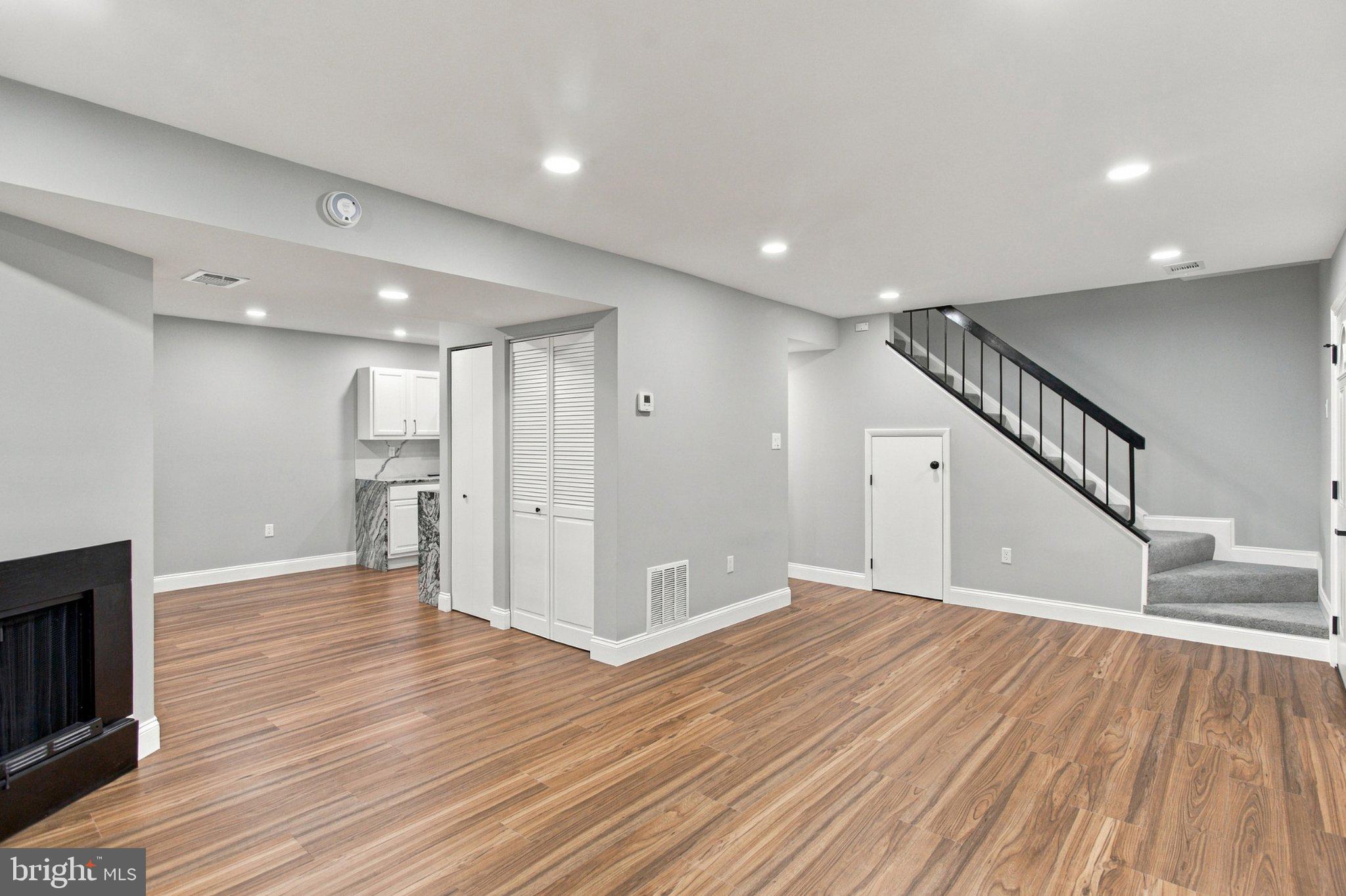 7504 WOODBINE DRIVE