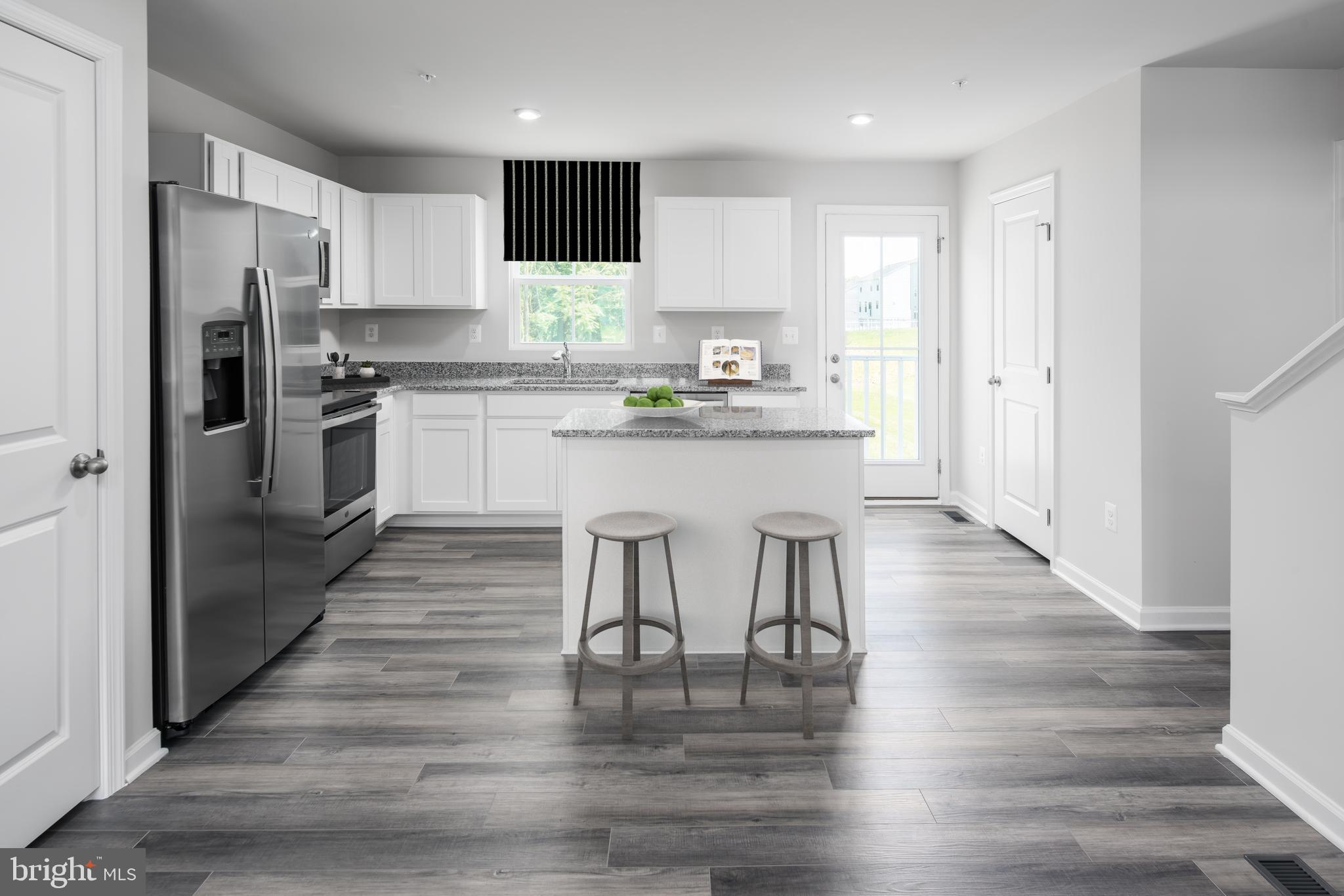 CARDINAL POINTE - Residential