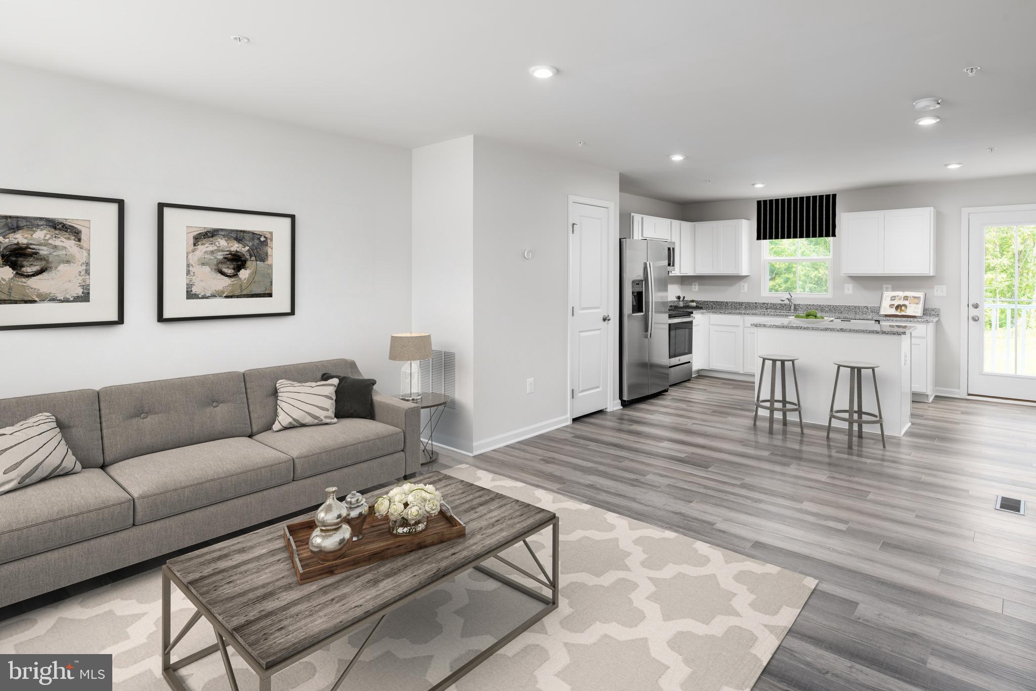 CARDINAL POINTE - Residential