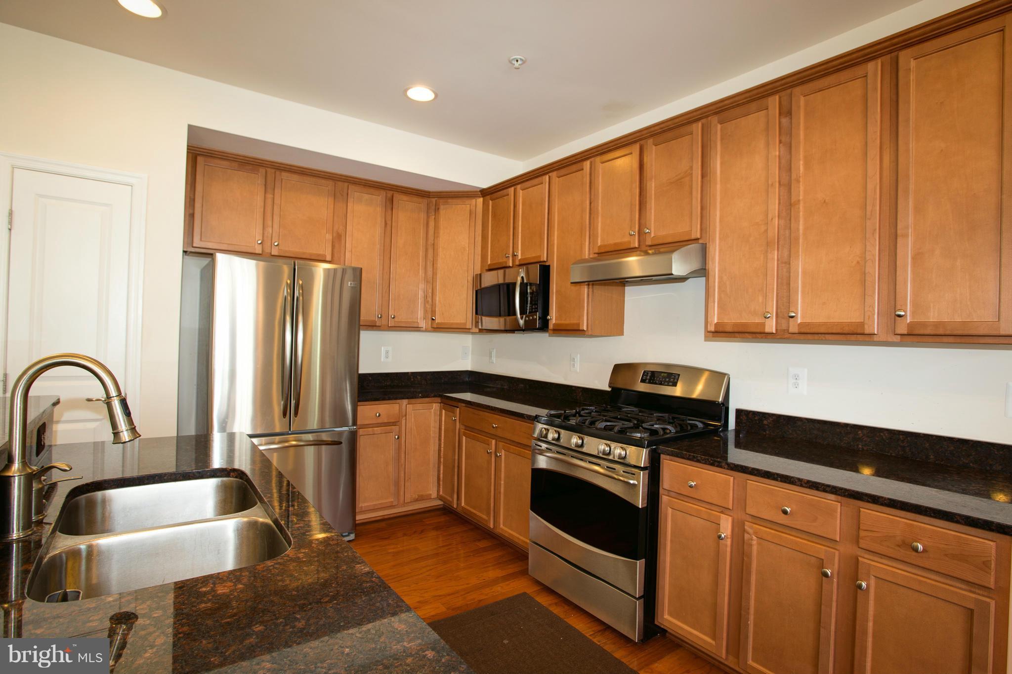 MORLEY CORNER - Residential Lease