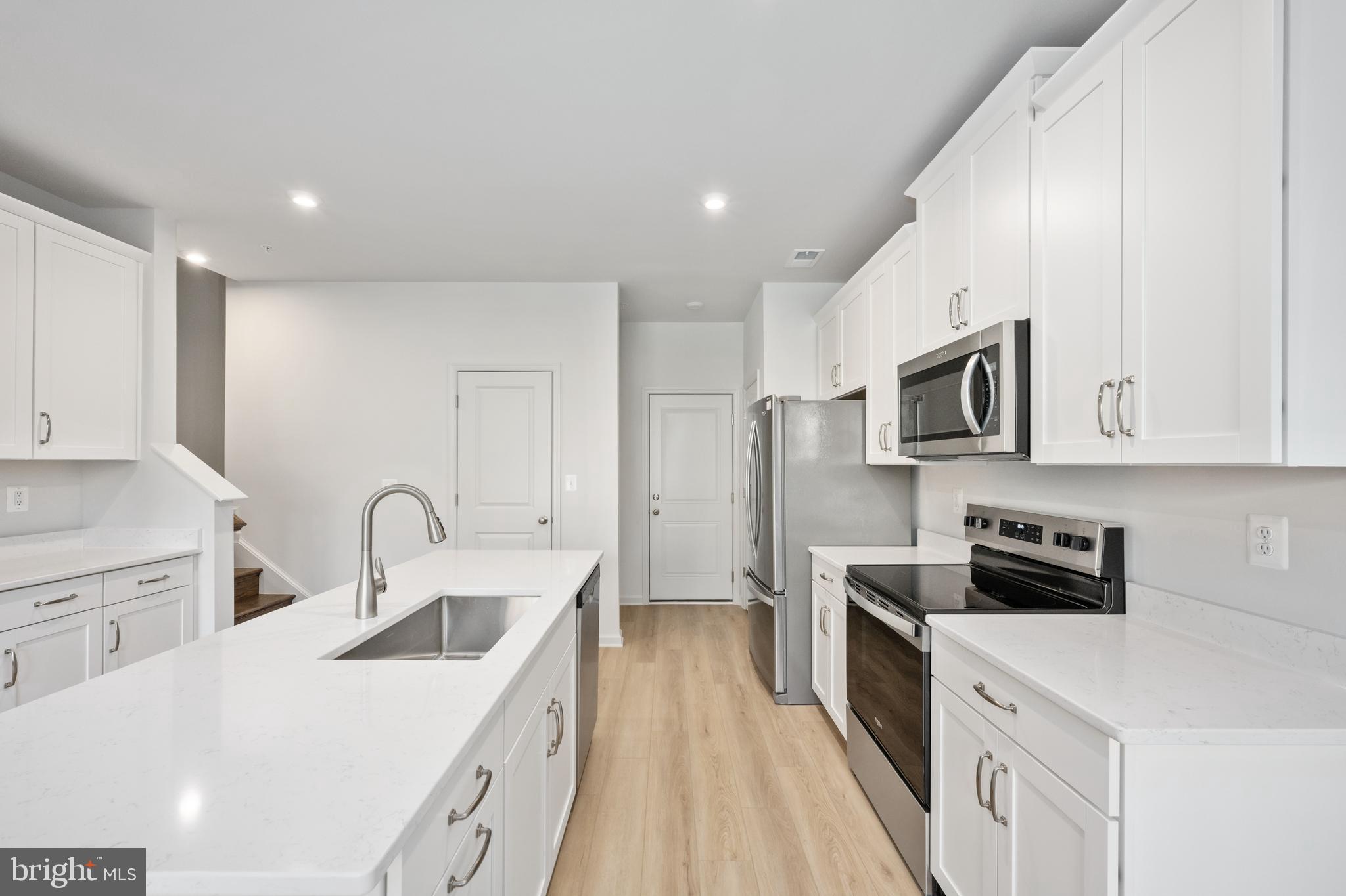 NEABSCO COMMONS - Residential