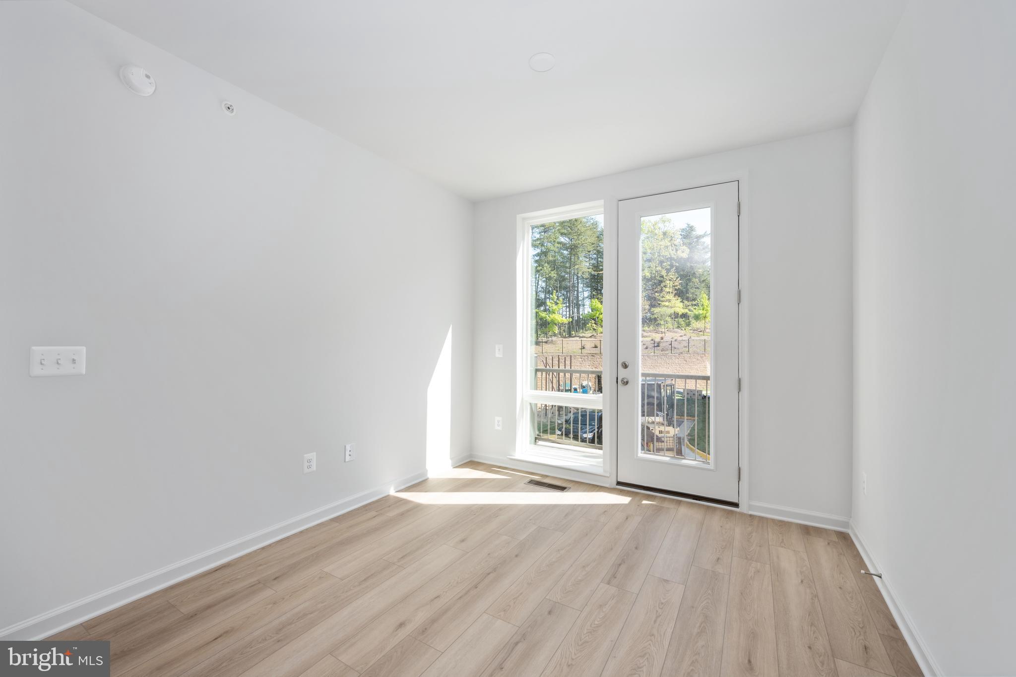 NEABSCO COMMONS - Residential