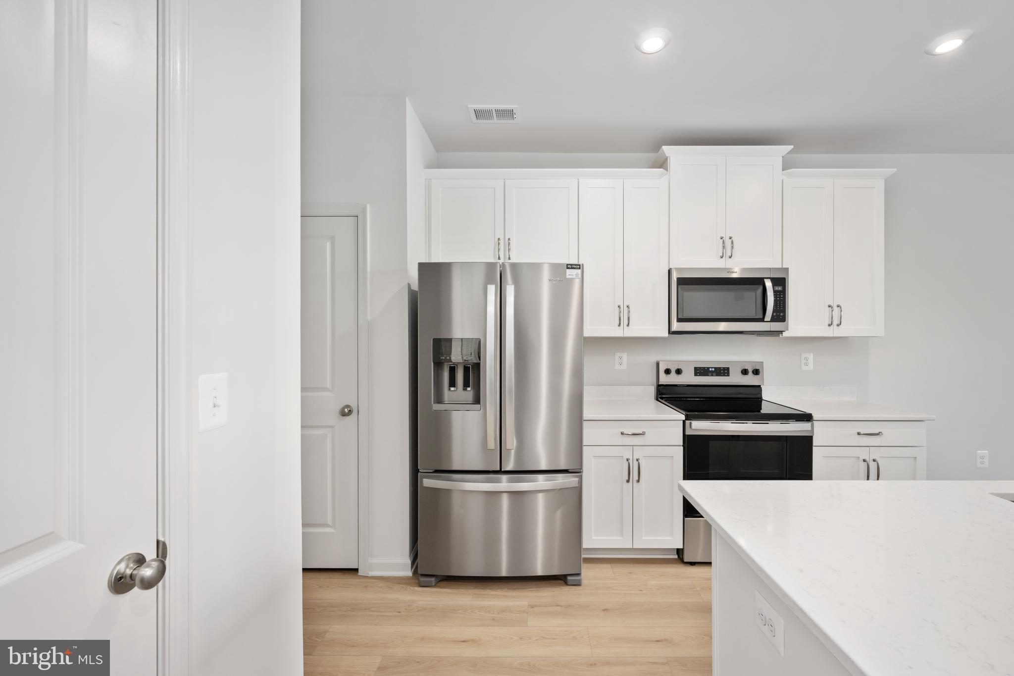 NEABSCO COMMONS - Residential