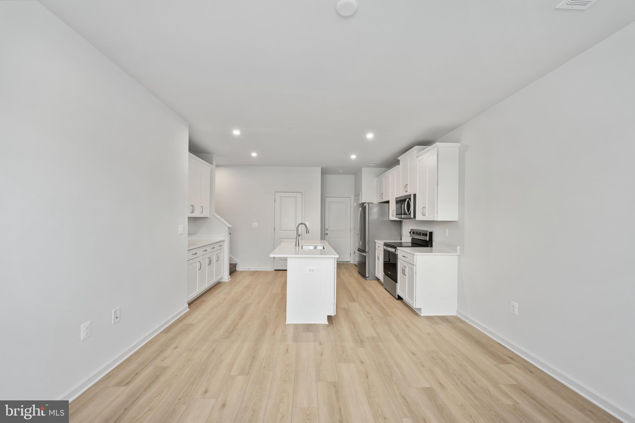 NEABSCO COMMONS - Residential