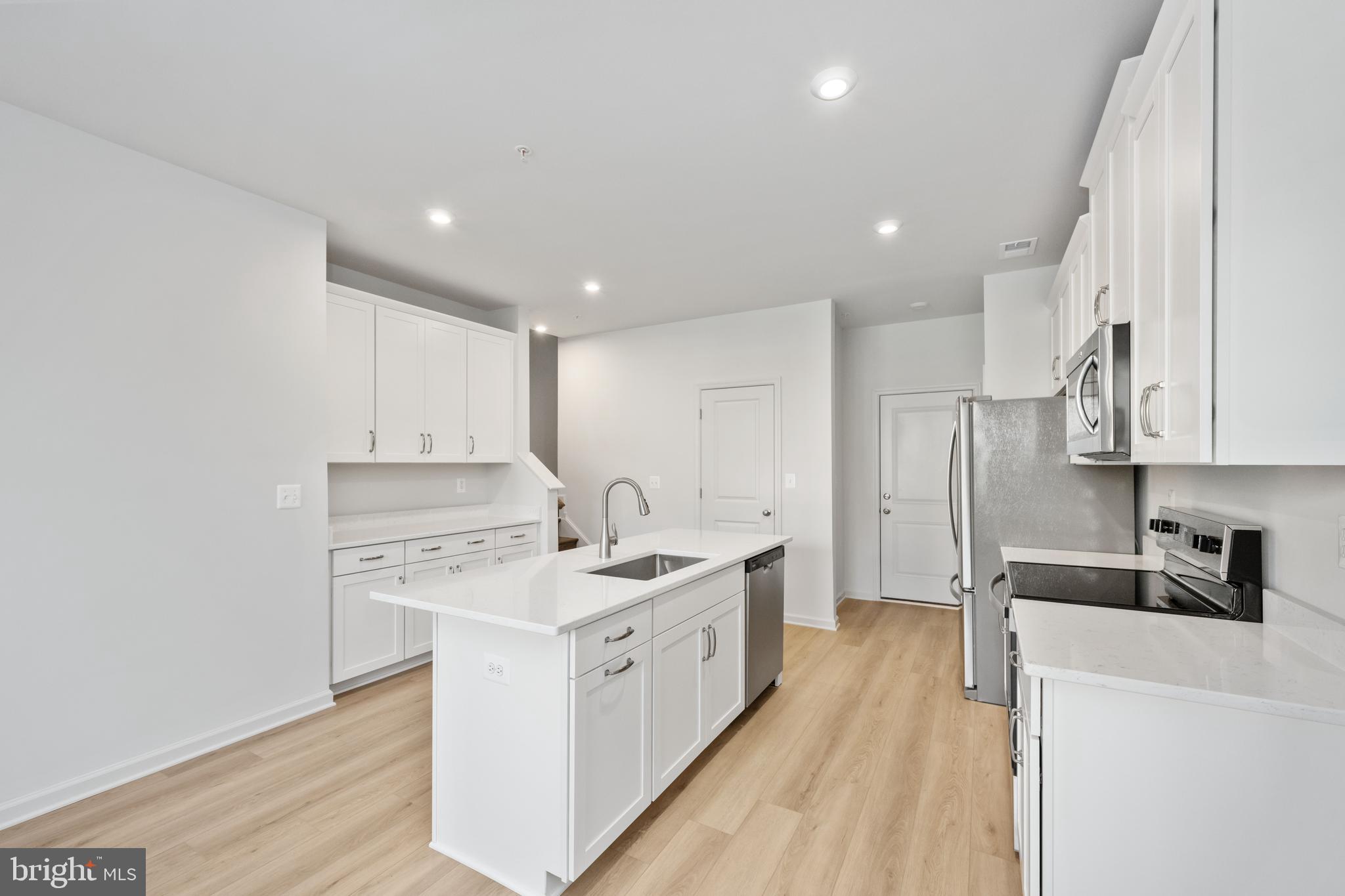 NEABSCO COMMONS - Residential