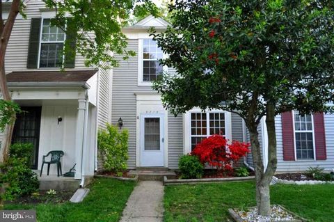 3715 HAMPTON COURT ALEXANDRIA VA 22306