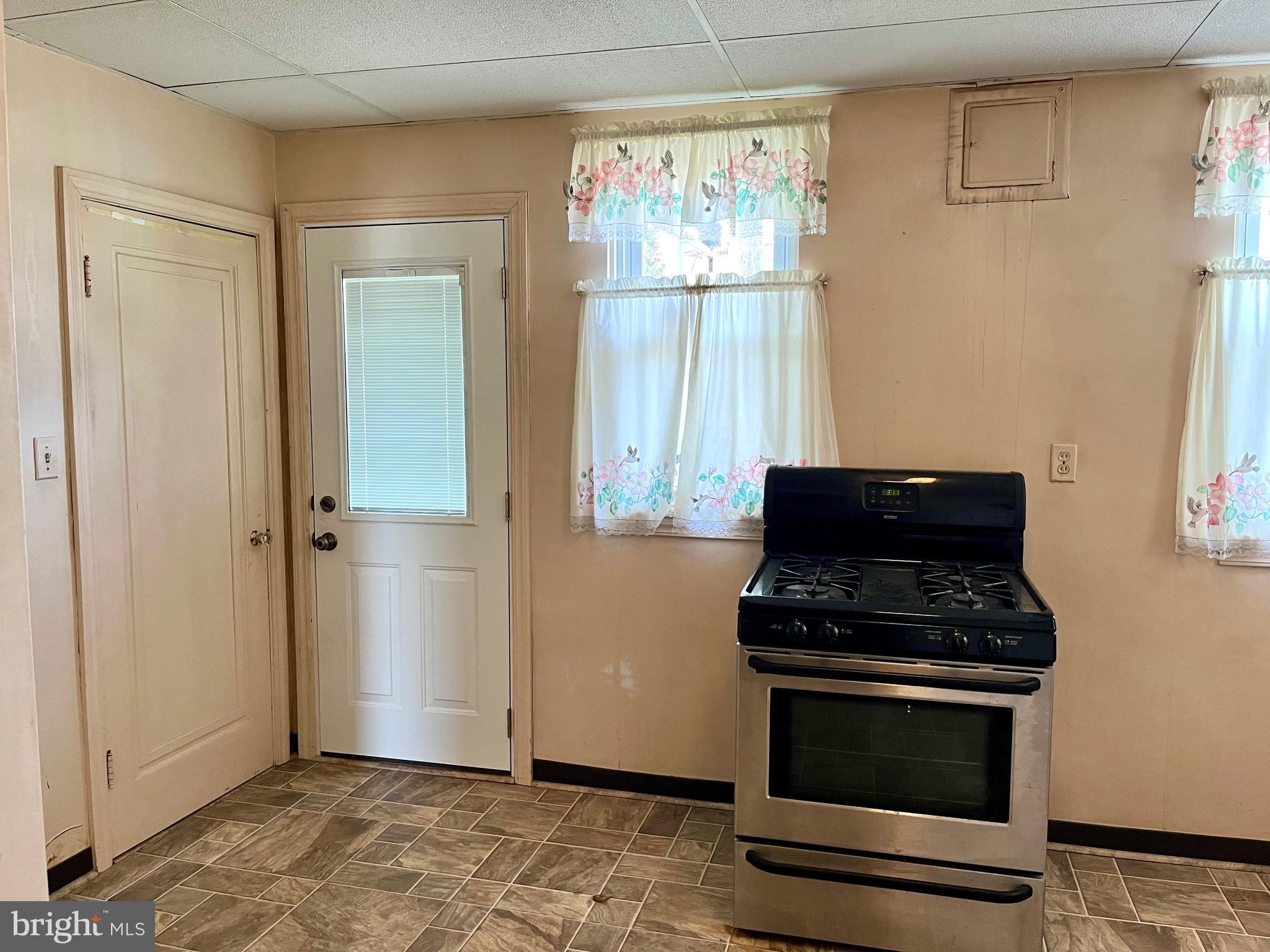 JOHNSON HEIGHTS - Residential