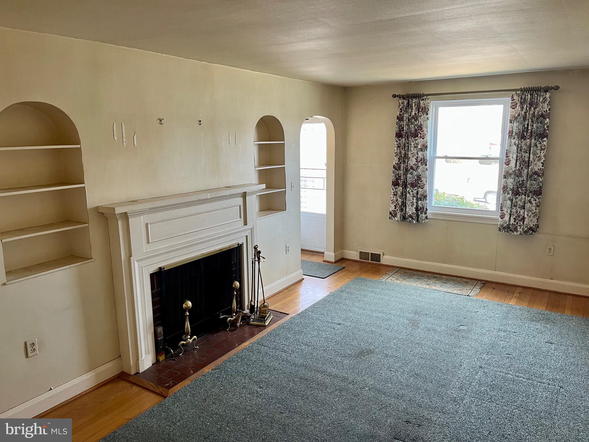 JOHNSON HEIGHTS - Residential