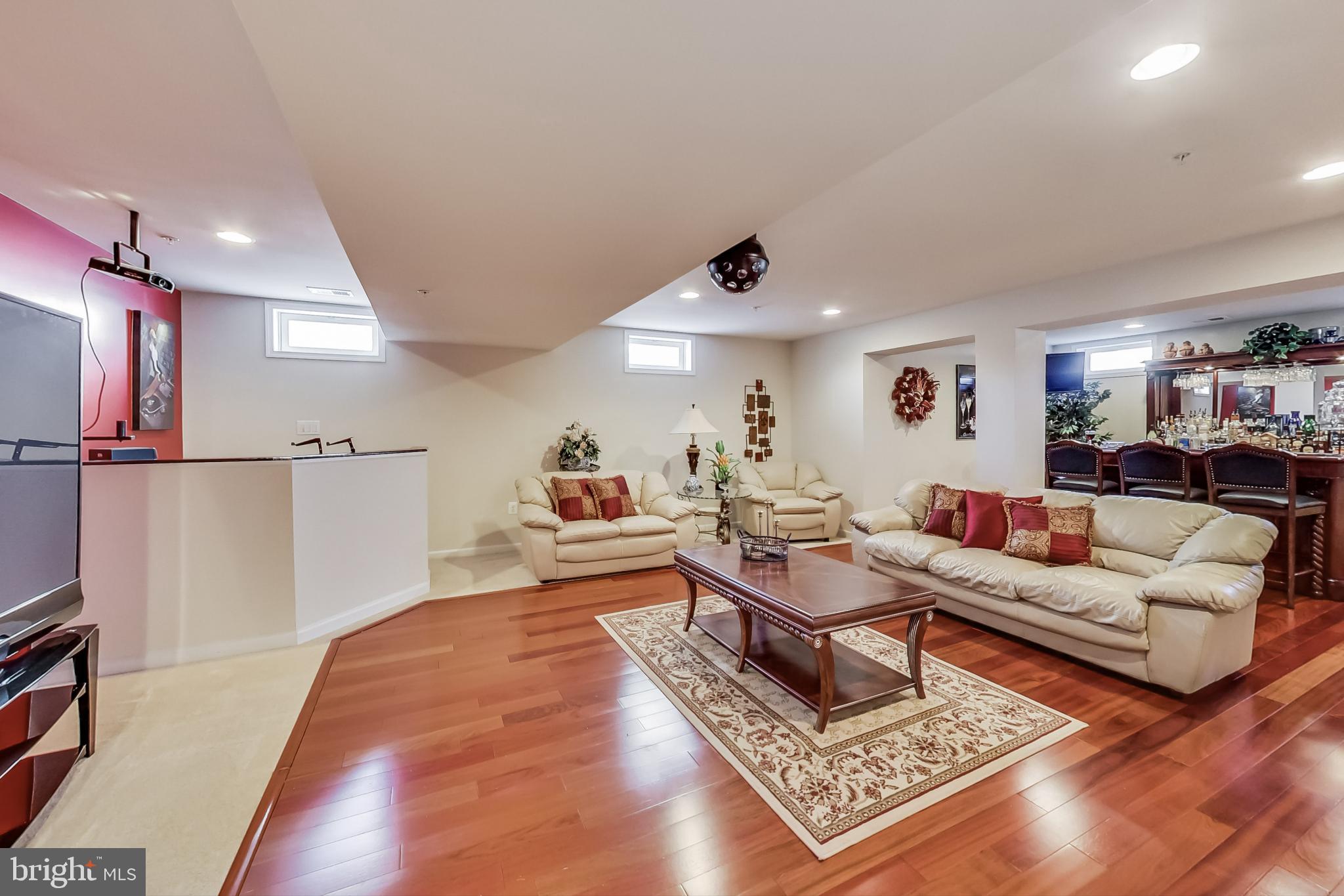 WOODBURN ESTATES - Residential