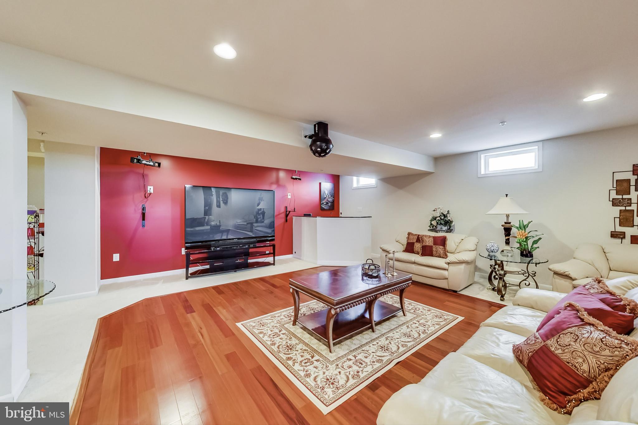 WOODBURN ESTATES - Residential