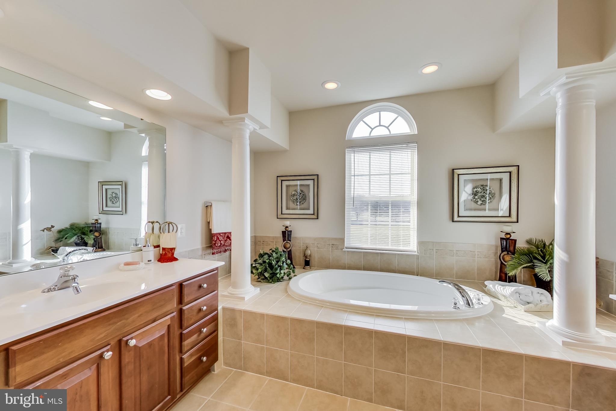 WOODBURN ESTATES - Residential