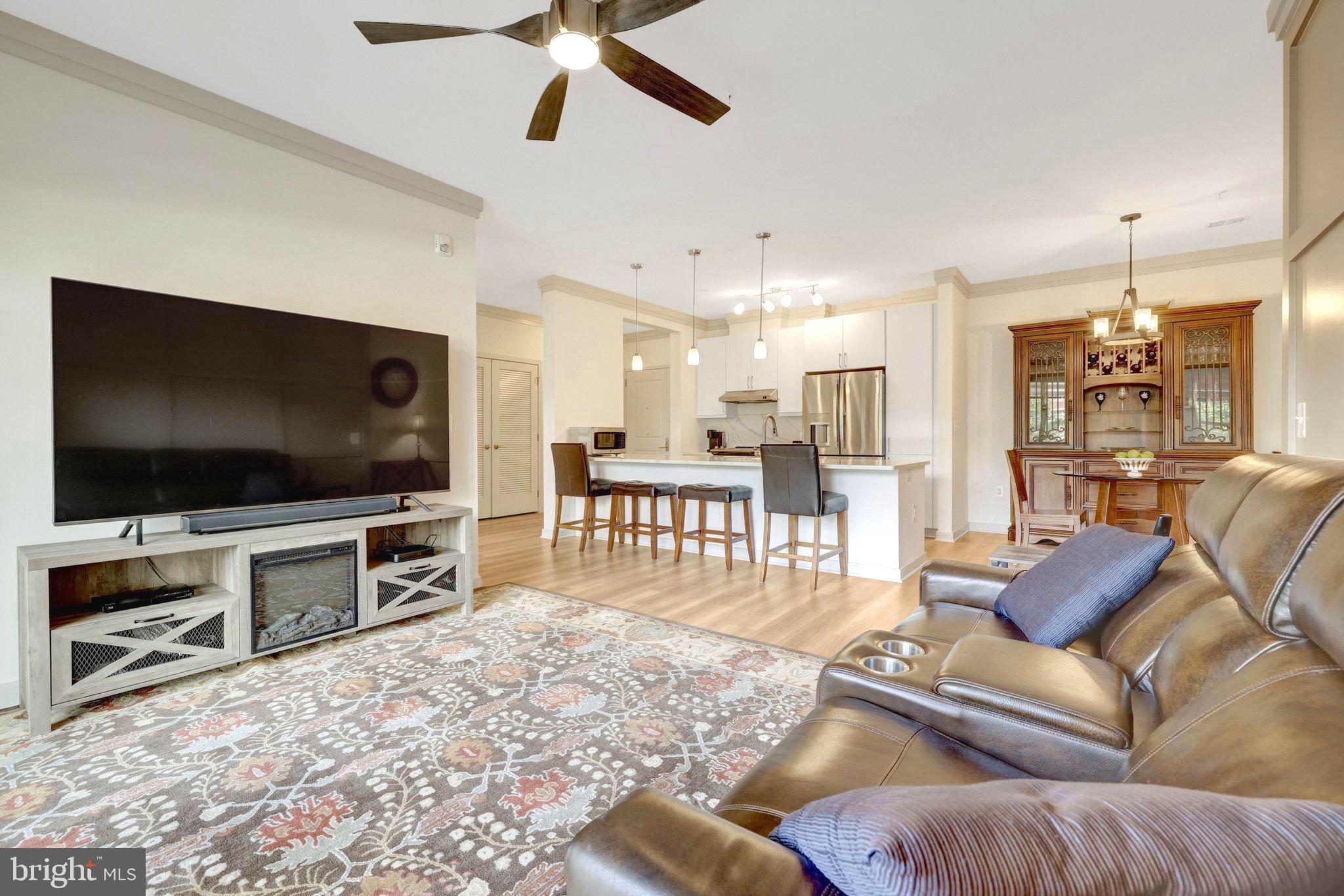 BOULEVARD VI TOWNS - Residential