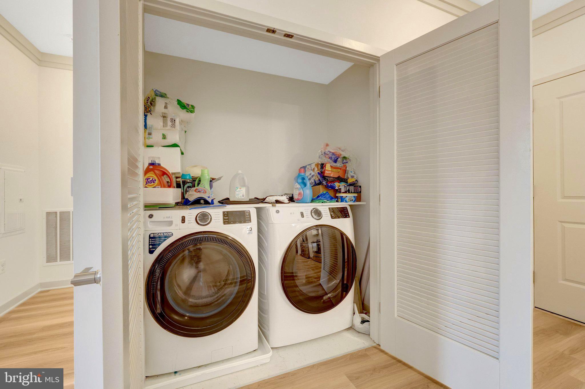 BOULEVARD VI TOWNS - Residential