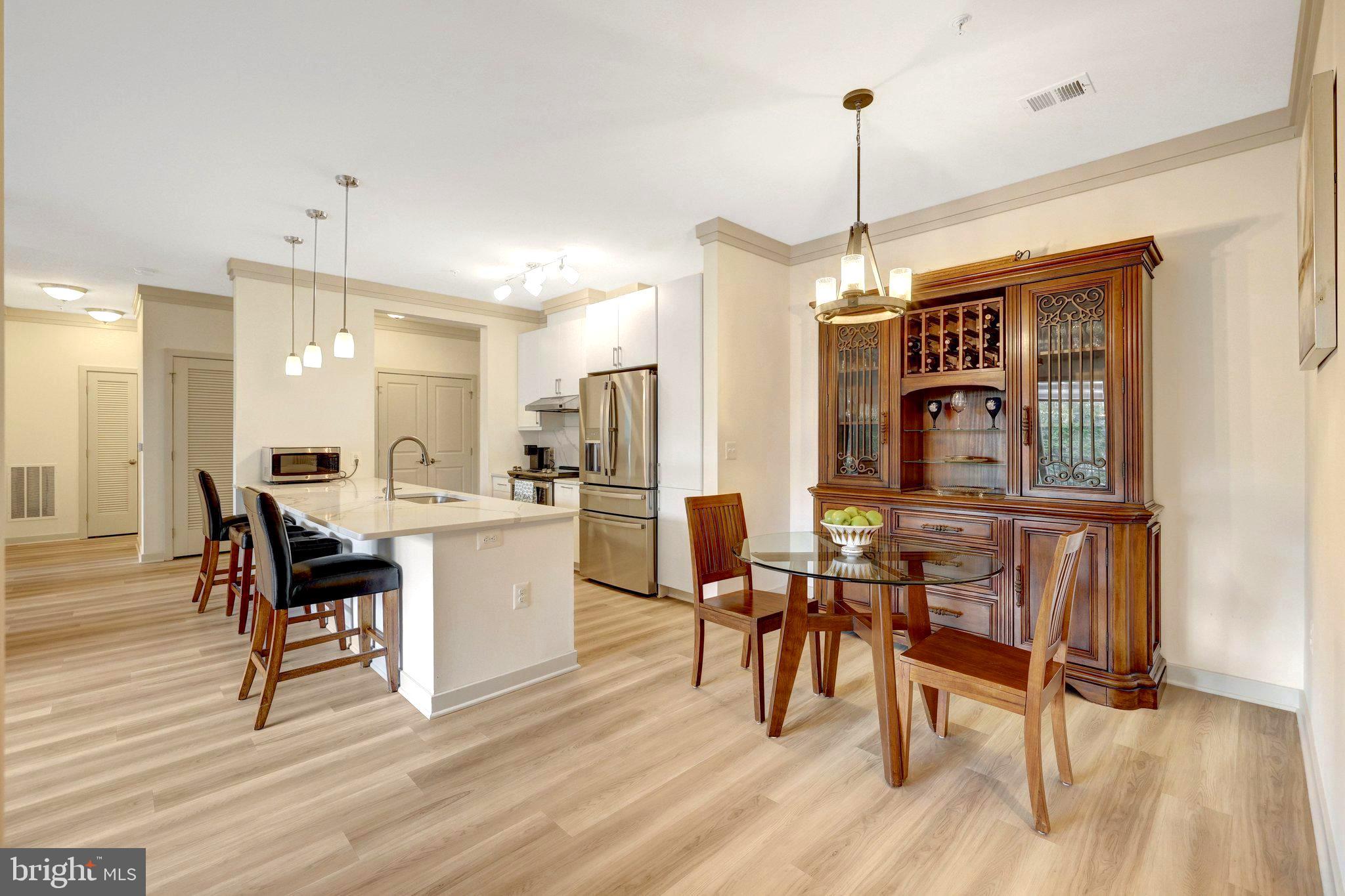 BOULEVARD VI TOWNS - Residential