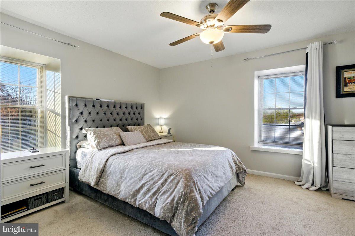 CHATEAUX CONDO - Residential Lease