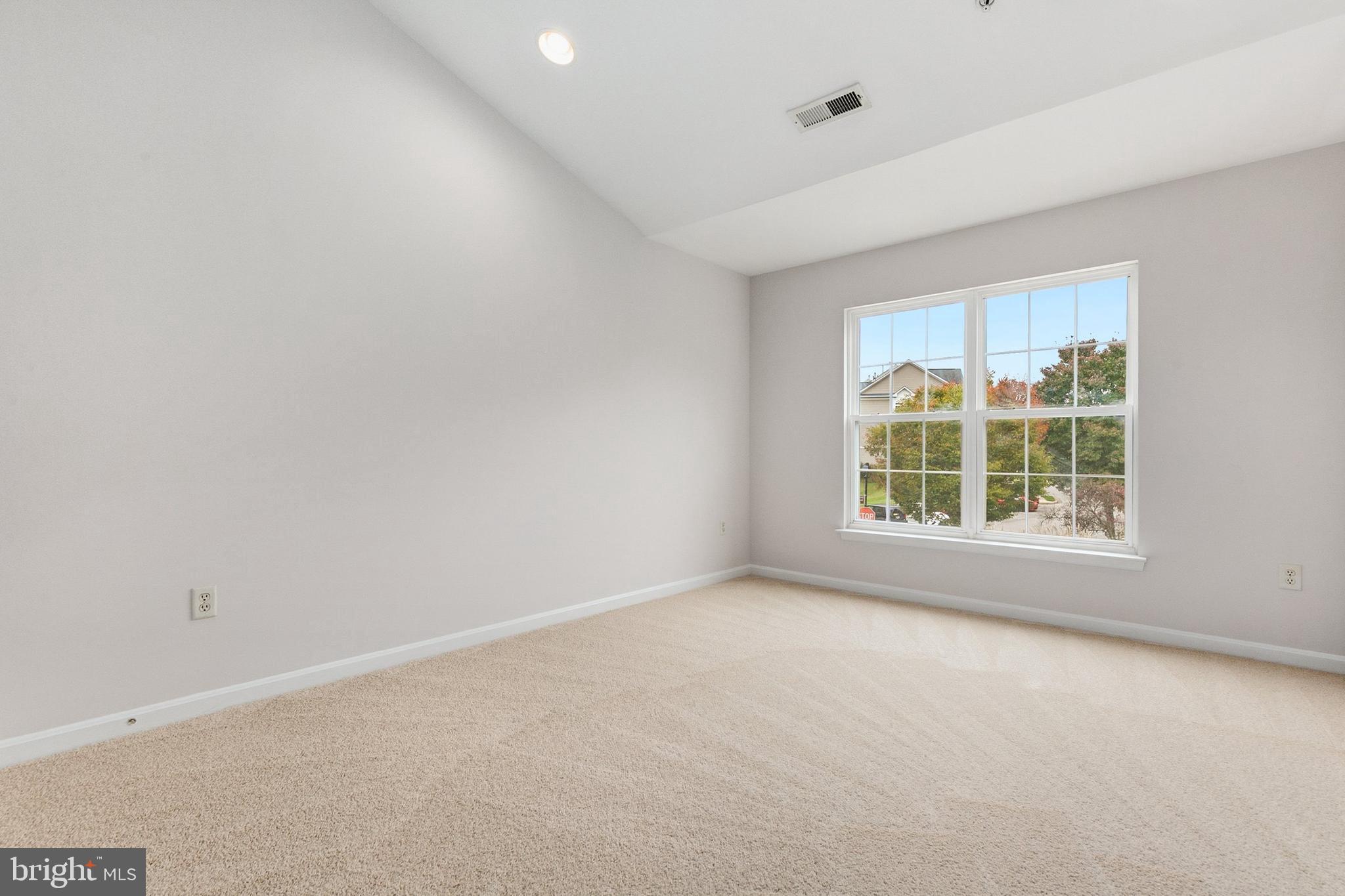 EMERSON - Residential