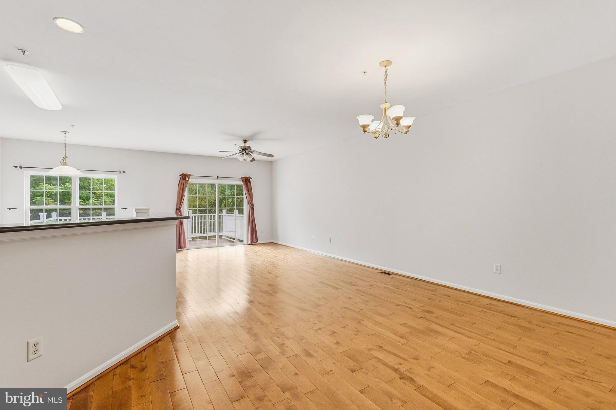 EMERSON - Residential