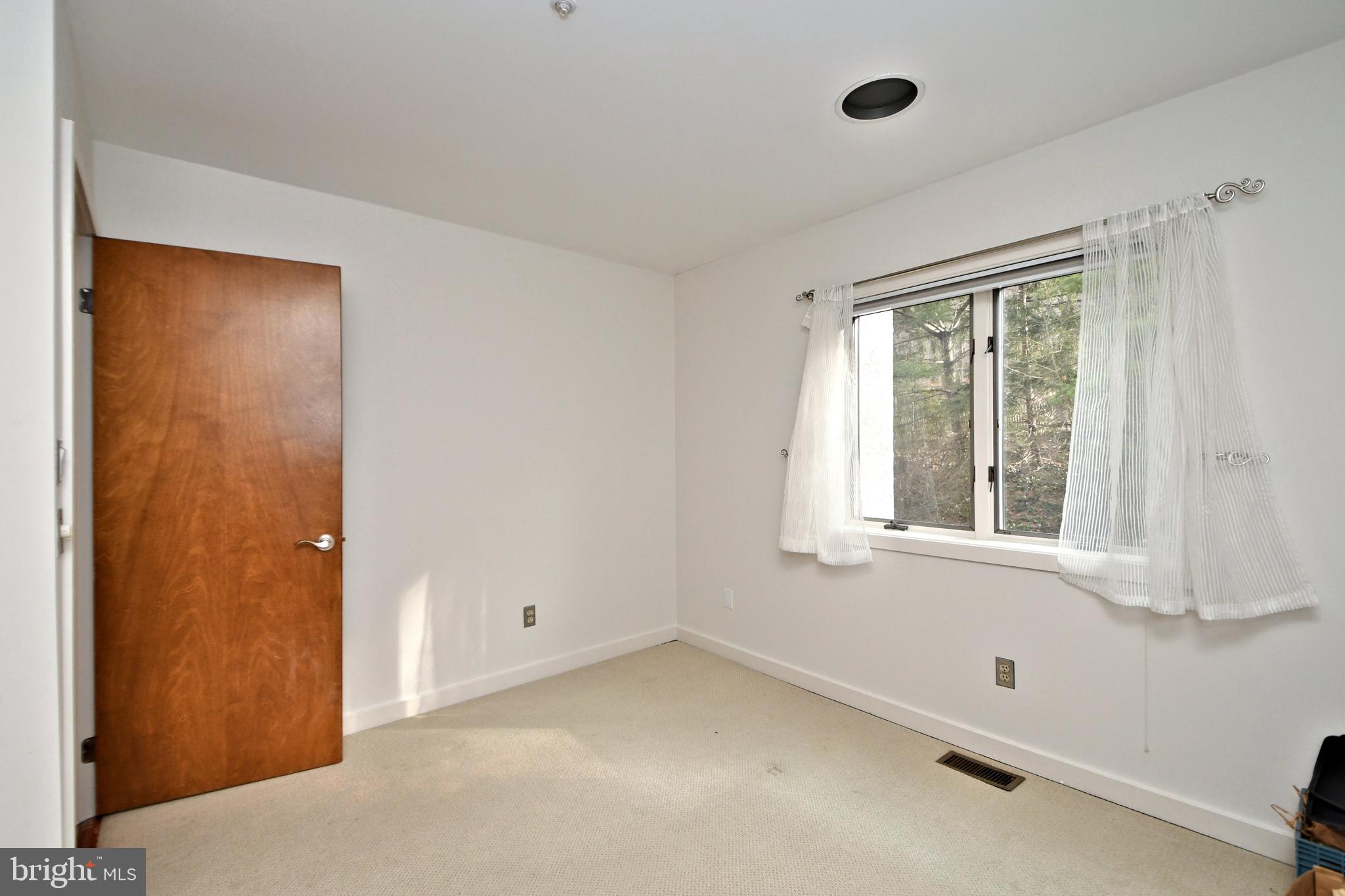 GULPH MILLS VIL - Residential