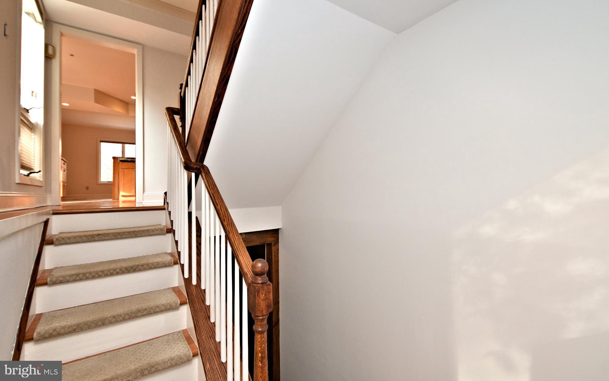 GULPH MILLS VIL - Residential