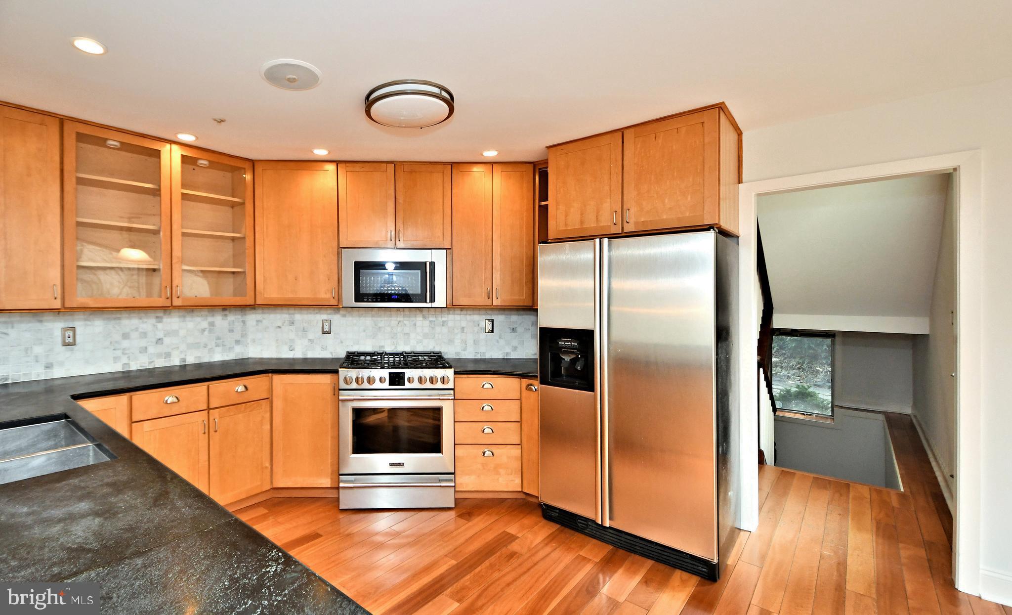 GULPH MILLS VIL - Residential