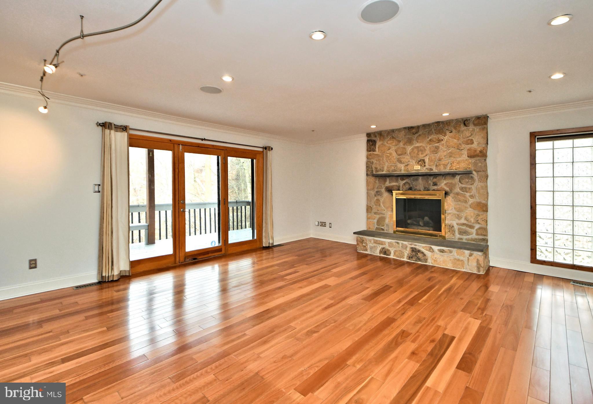 GULPH MILLS VIL - Residential