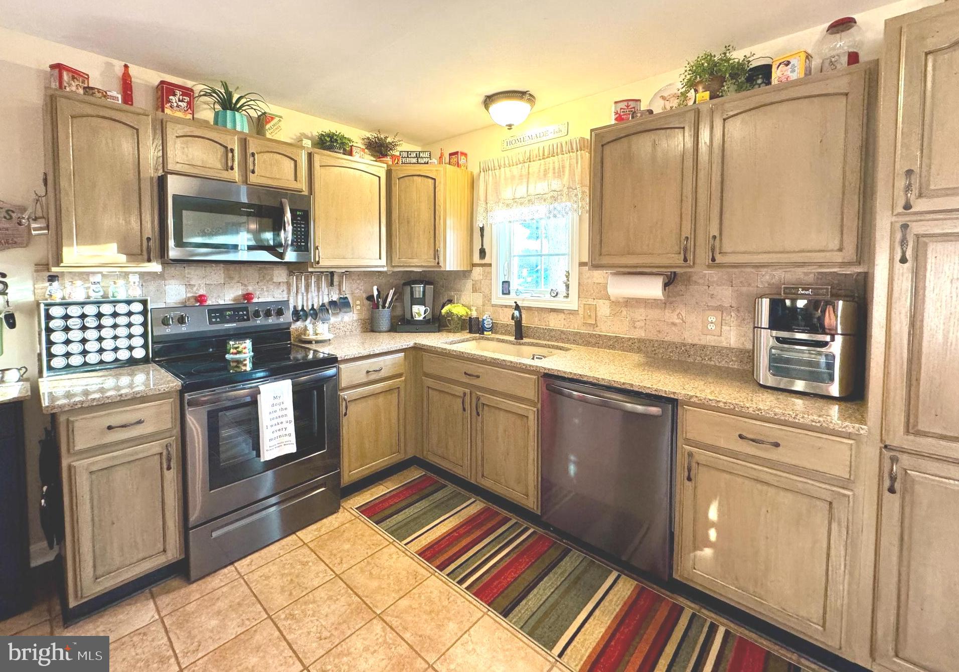 CAROLINE FARMS - Residential