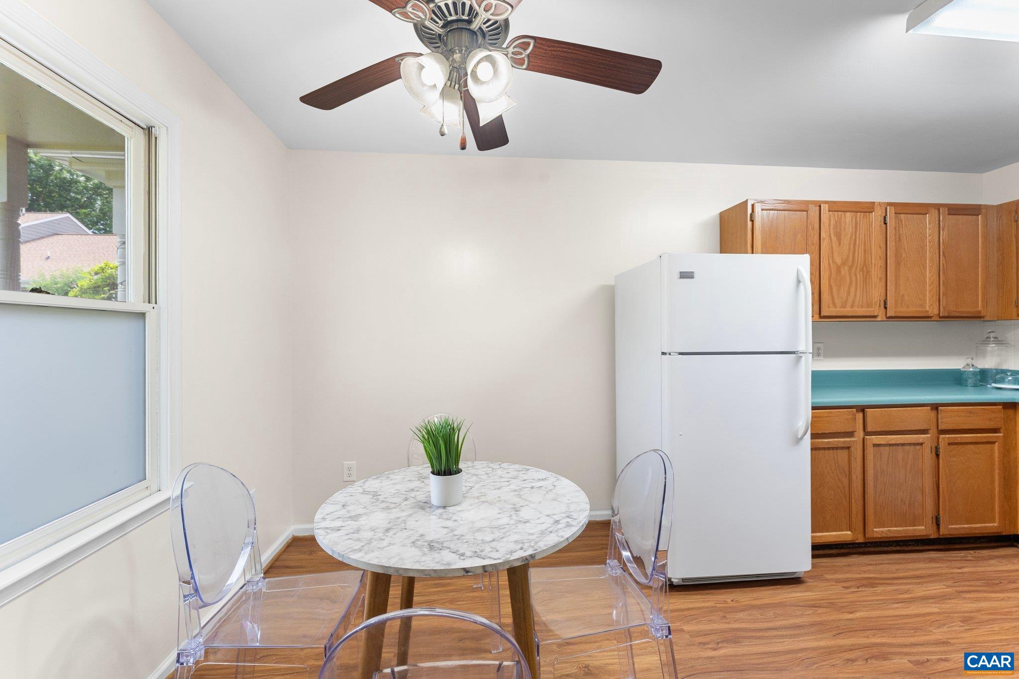 STONEHENGE - Residential