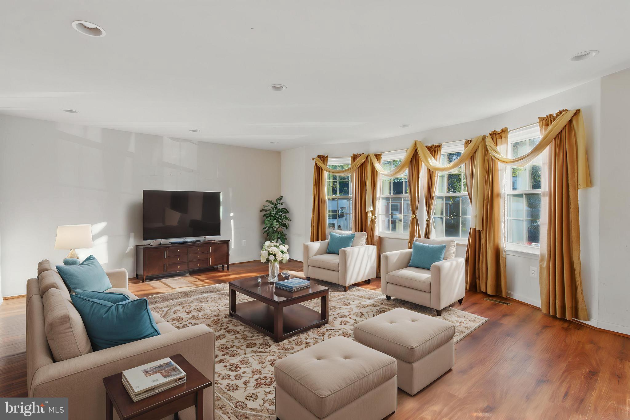 RANDALLSTOWN - Residential