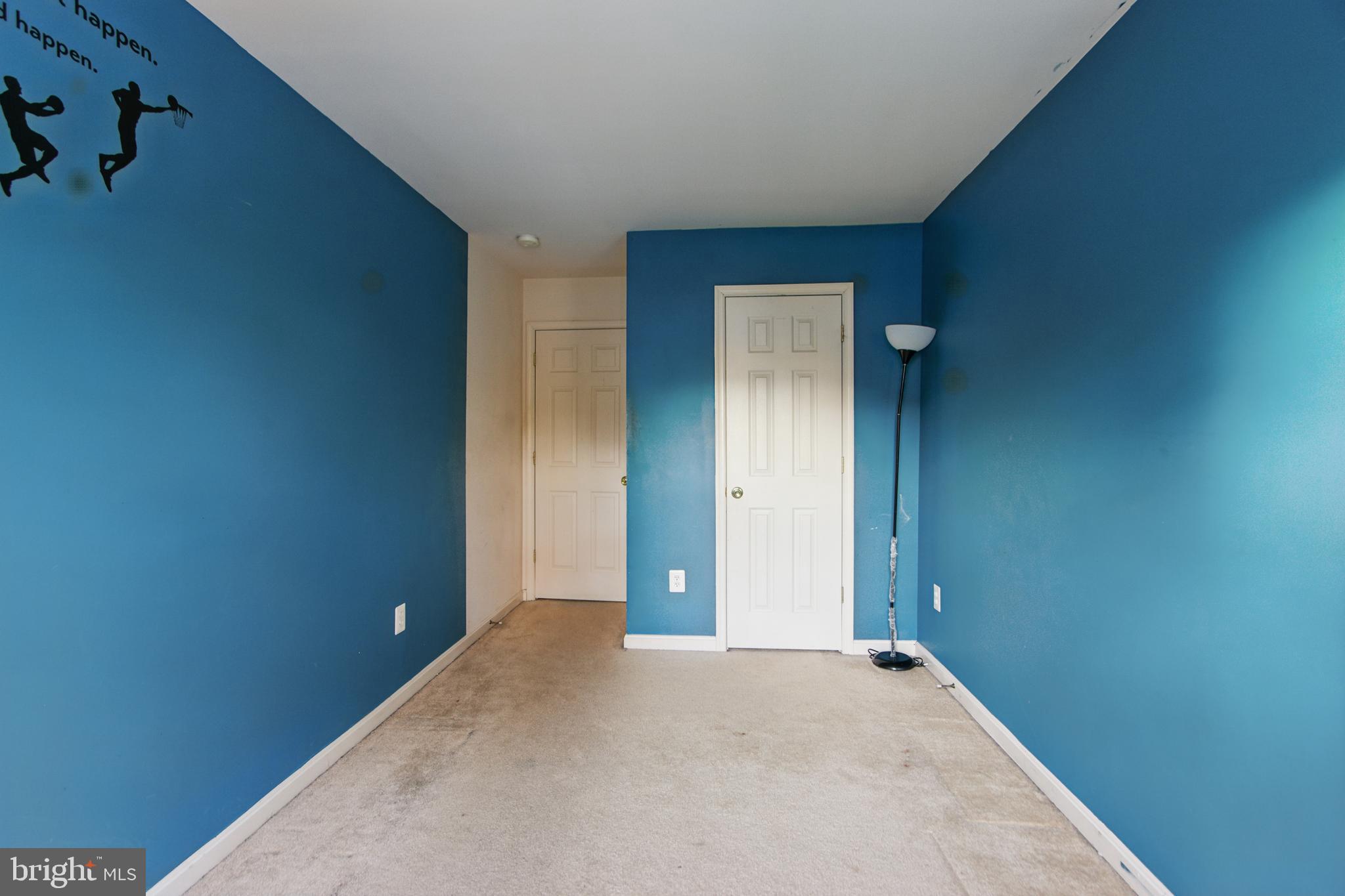 RANDALLSTOWN - Residential