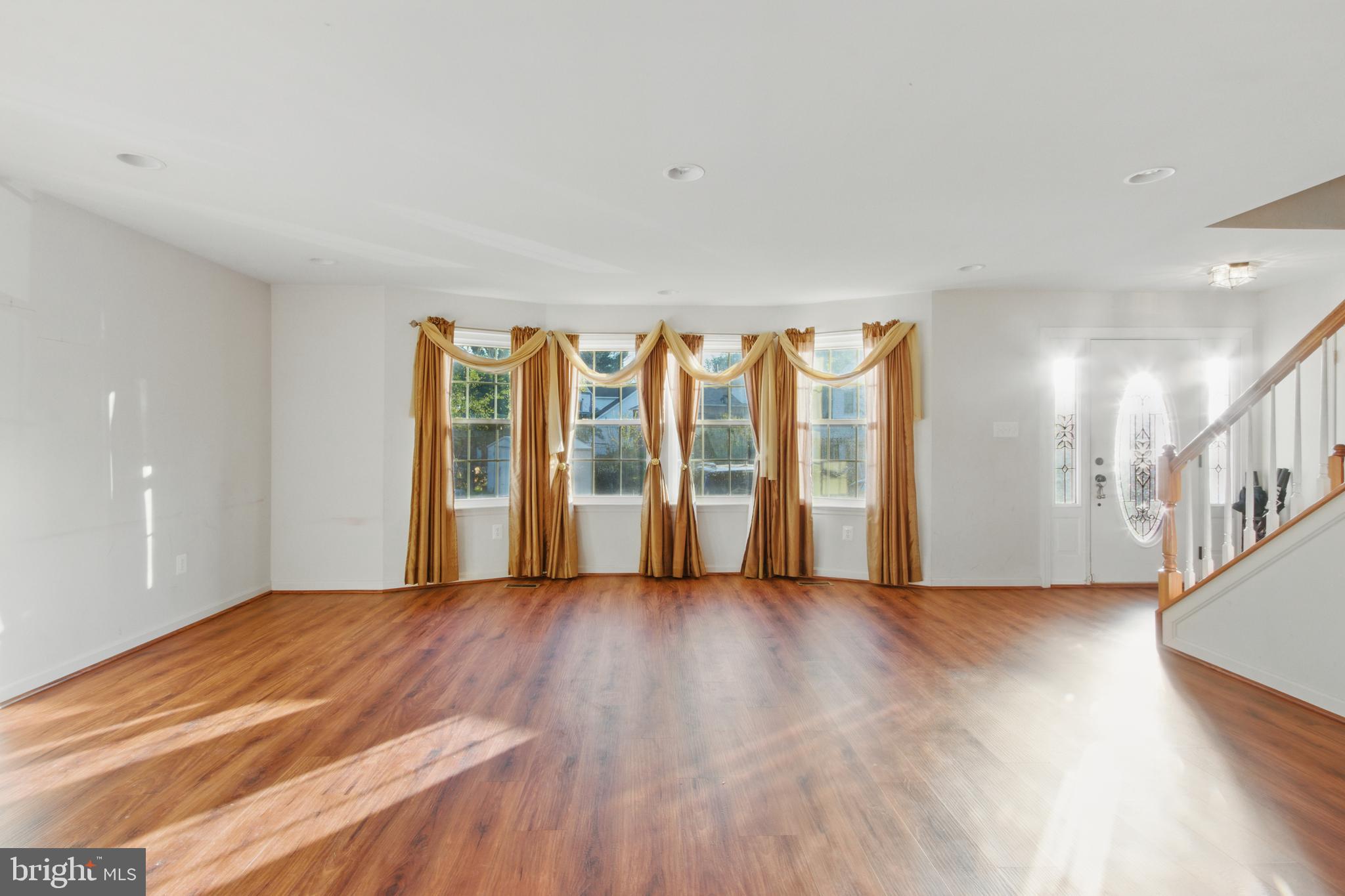 RANDALLSTOWN - Residential