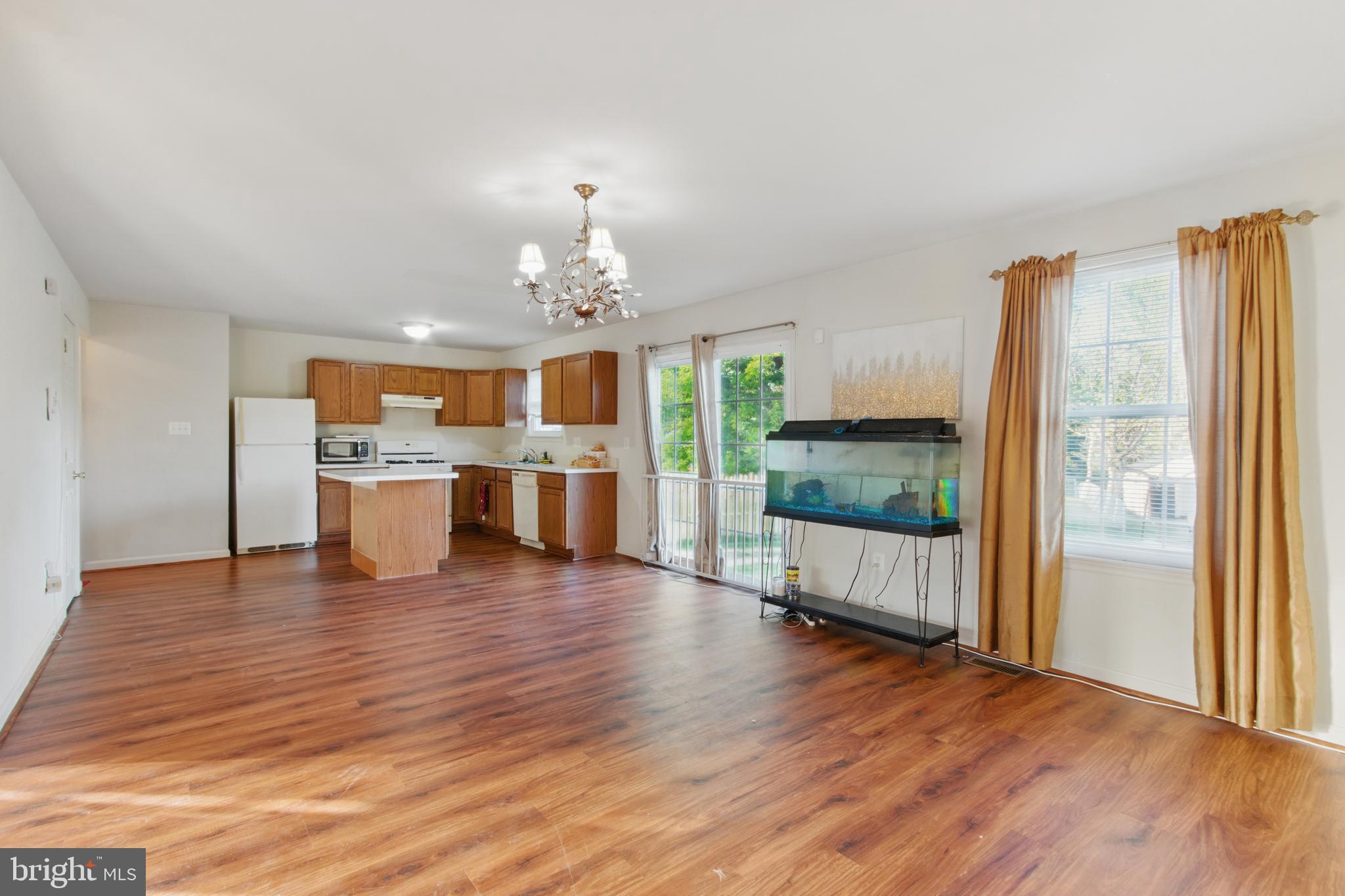 RANDALLSTOWN - Residential