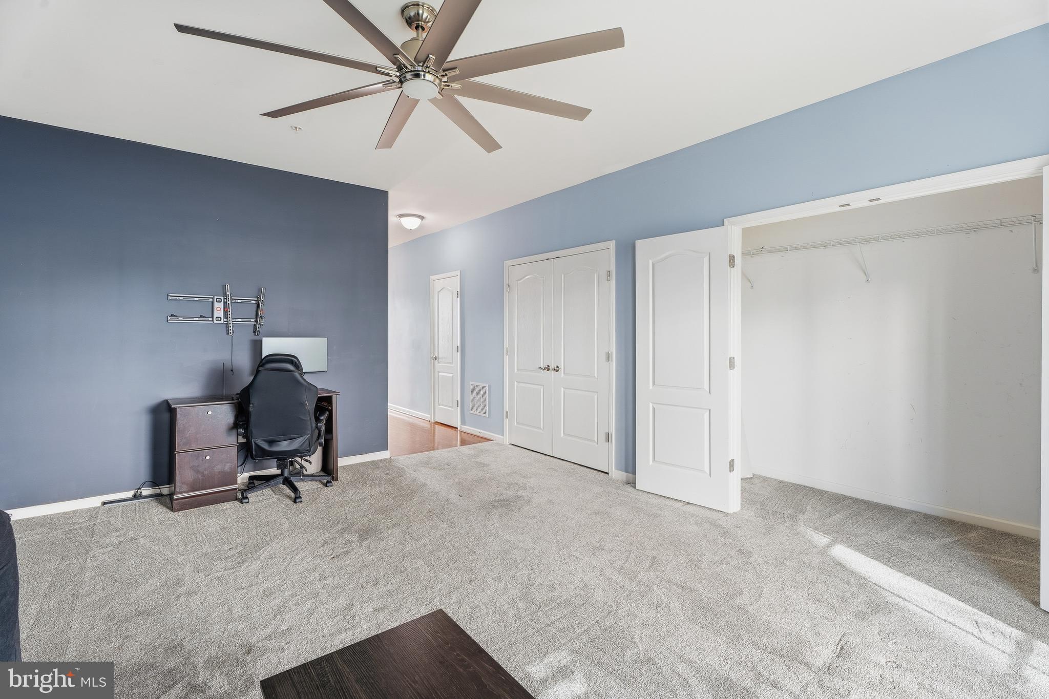 PRESERVE AT WINDLASS RUN - Residential