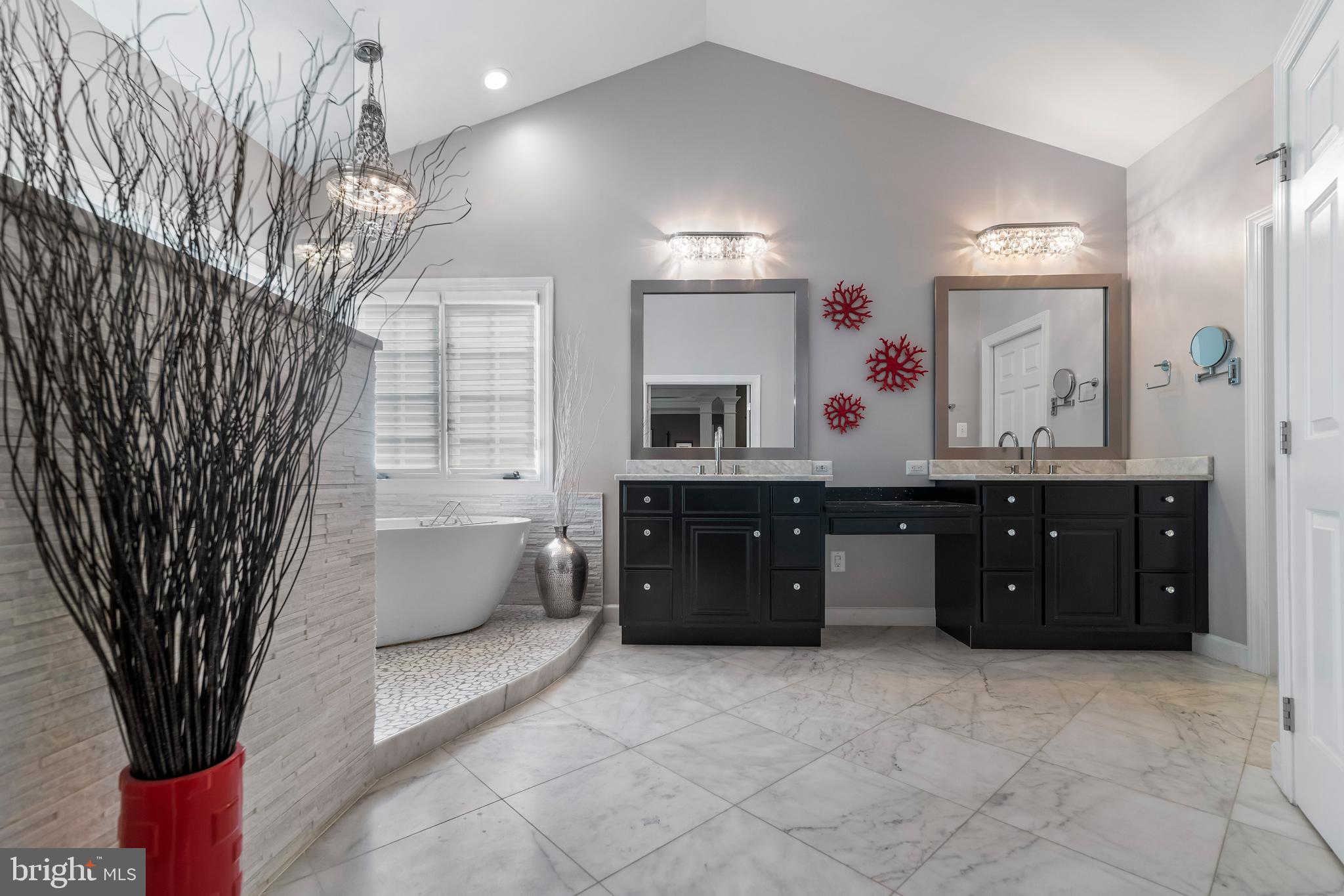 BALMORAL GREENS - Residential