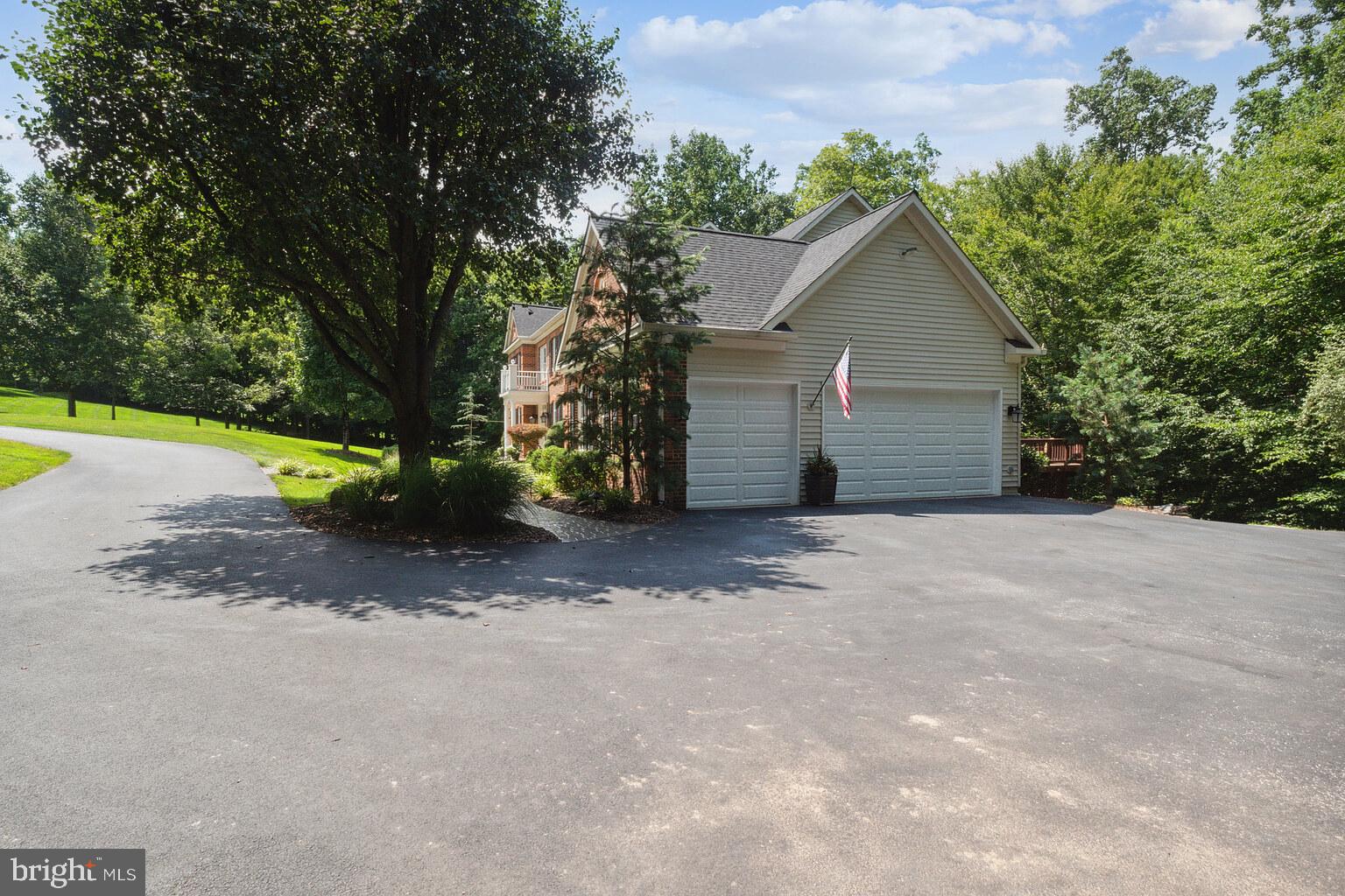 BALMORAL GREENS - Residential