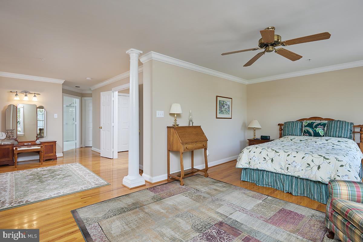 BROMPTONS AT BALLSTON - Residential