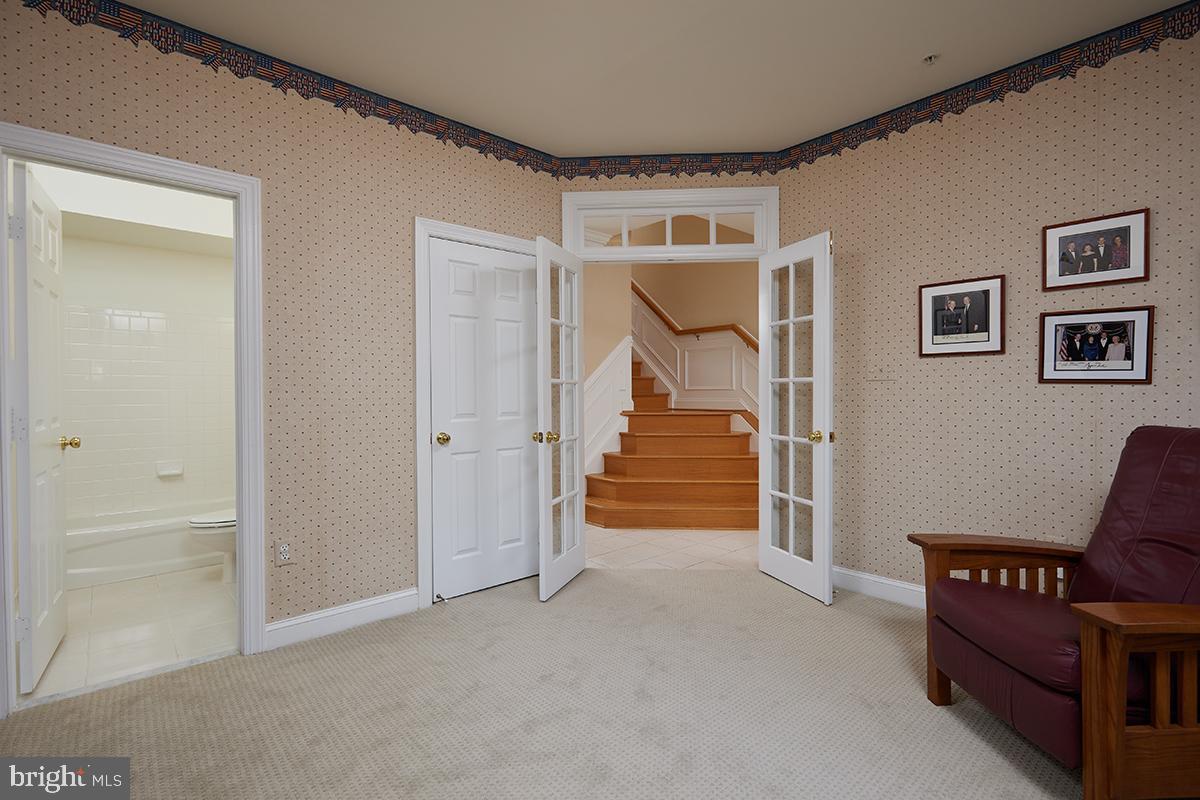 BROMPTONS AT BALLSTON - Residential