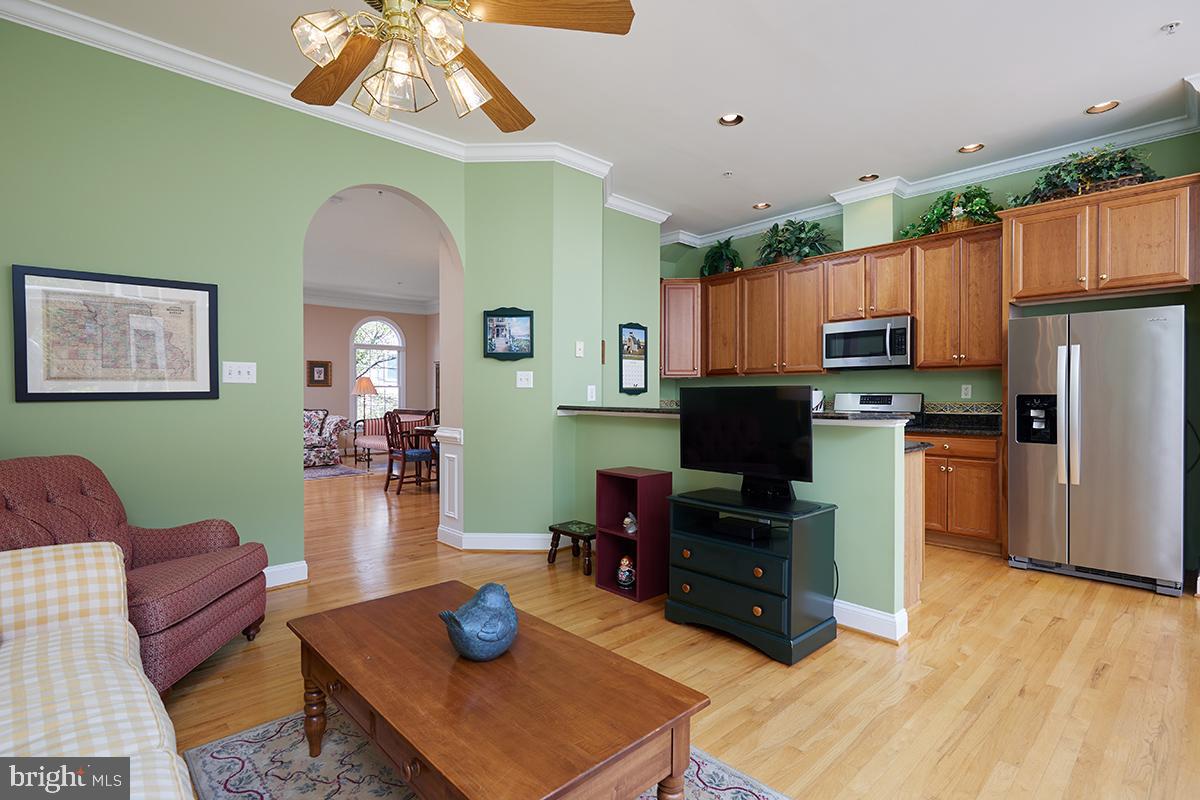 BROMPTONS AT BALLSTON - Residential