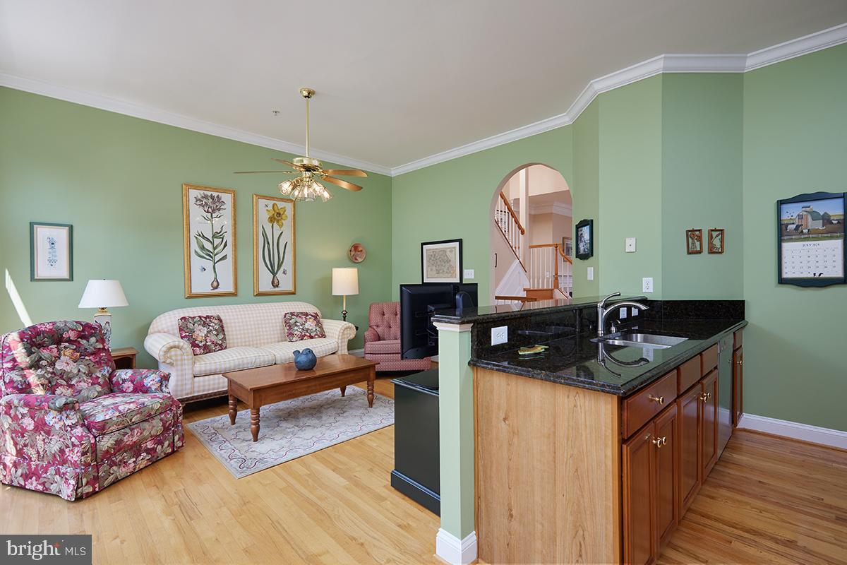 BROMPTONS AT BALLSTON - Residential