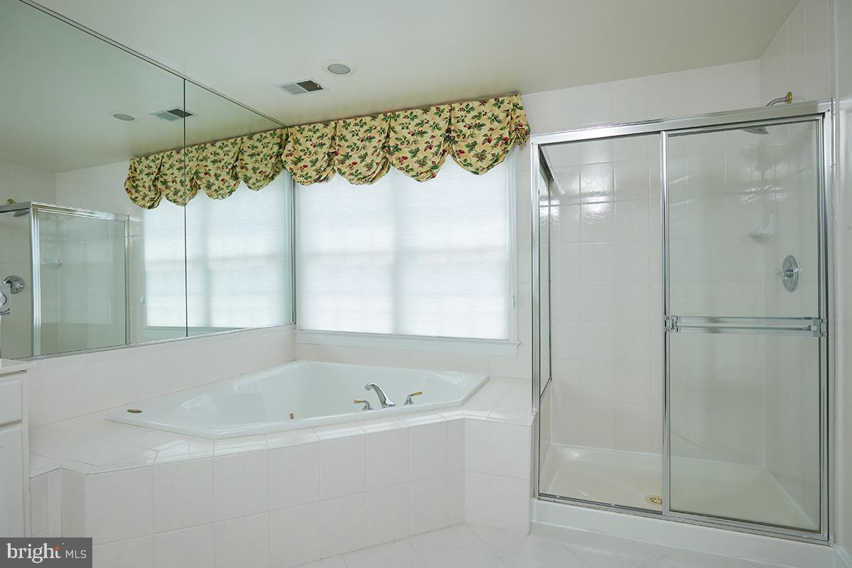 BROMPTONS AT BALLSTON - Residential