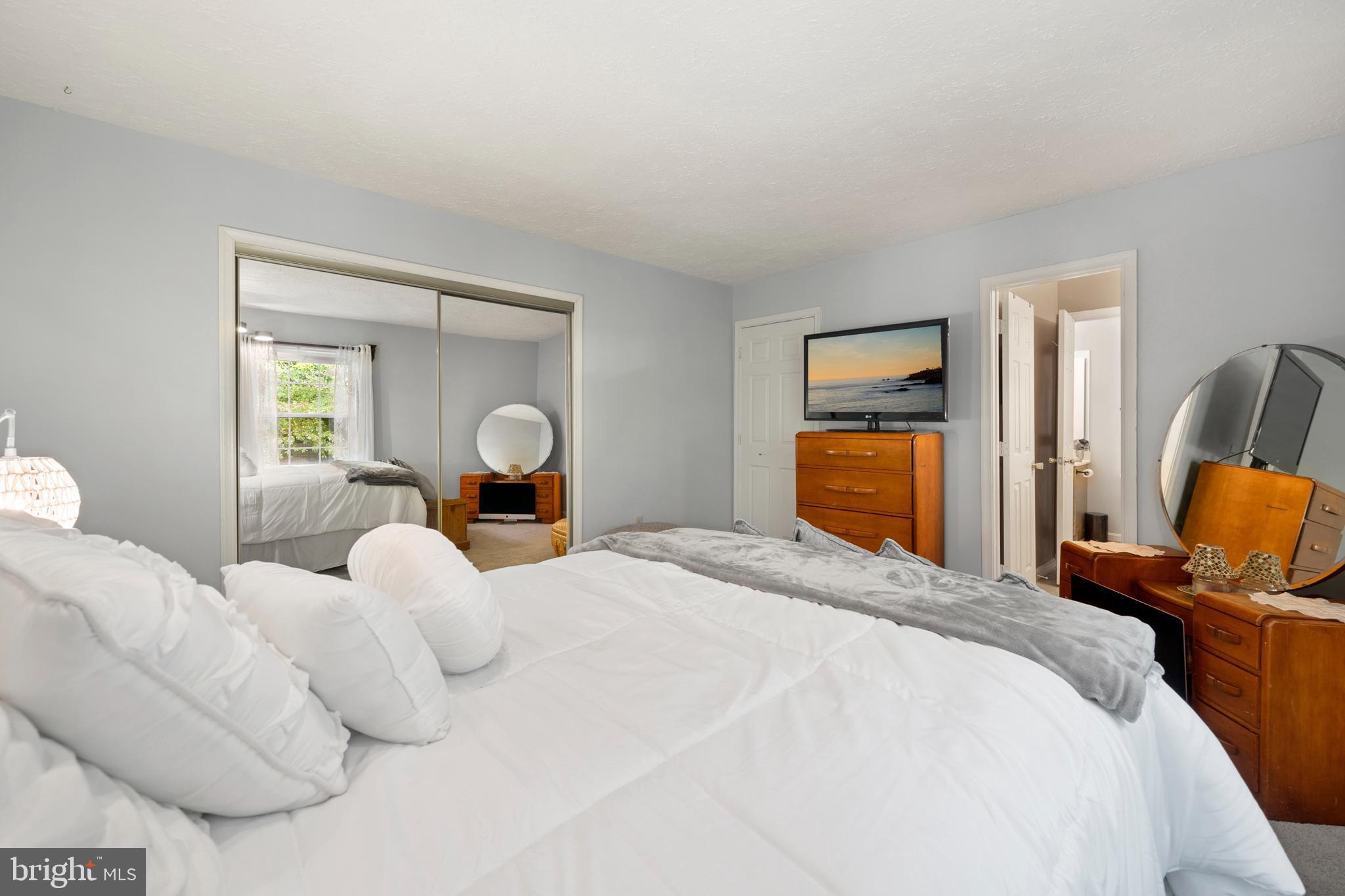 DORCHESTER - Residential