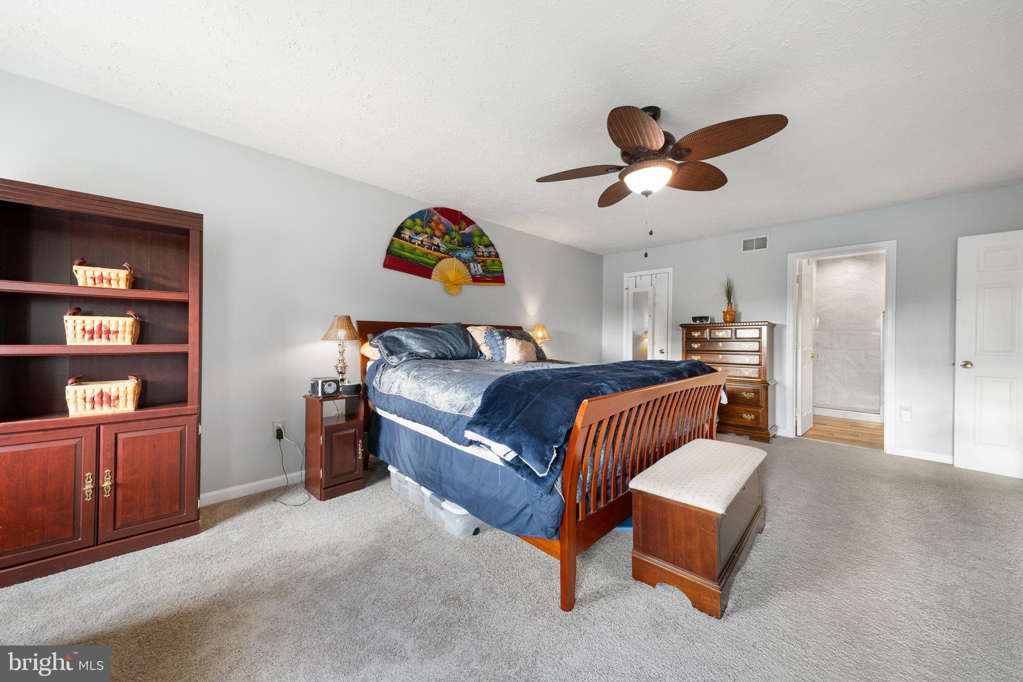 DORCHESTER - Residential