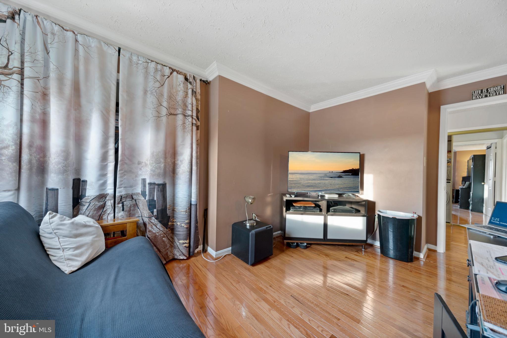 DORCHESTER - Residential